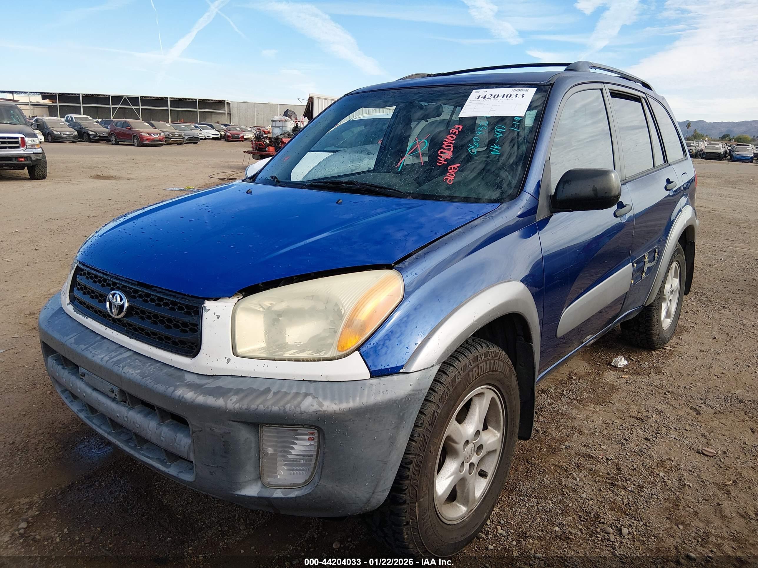 TOYOTA RAV4 image 2