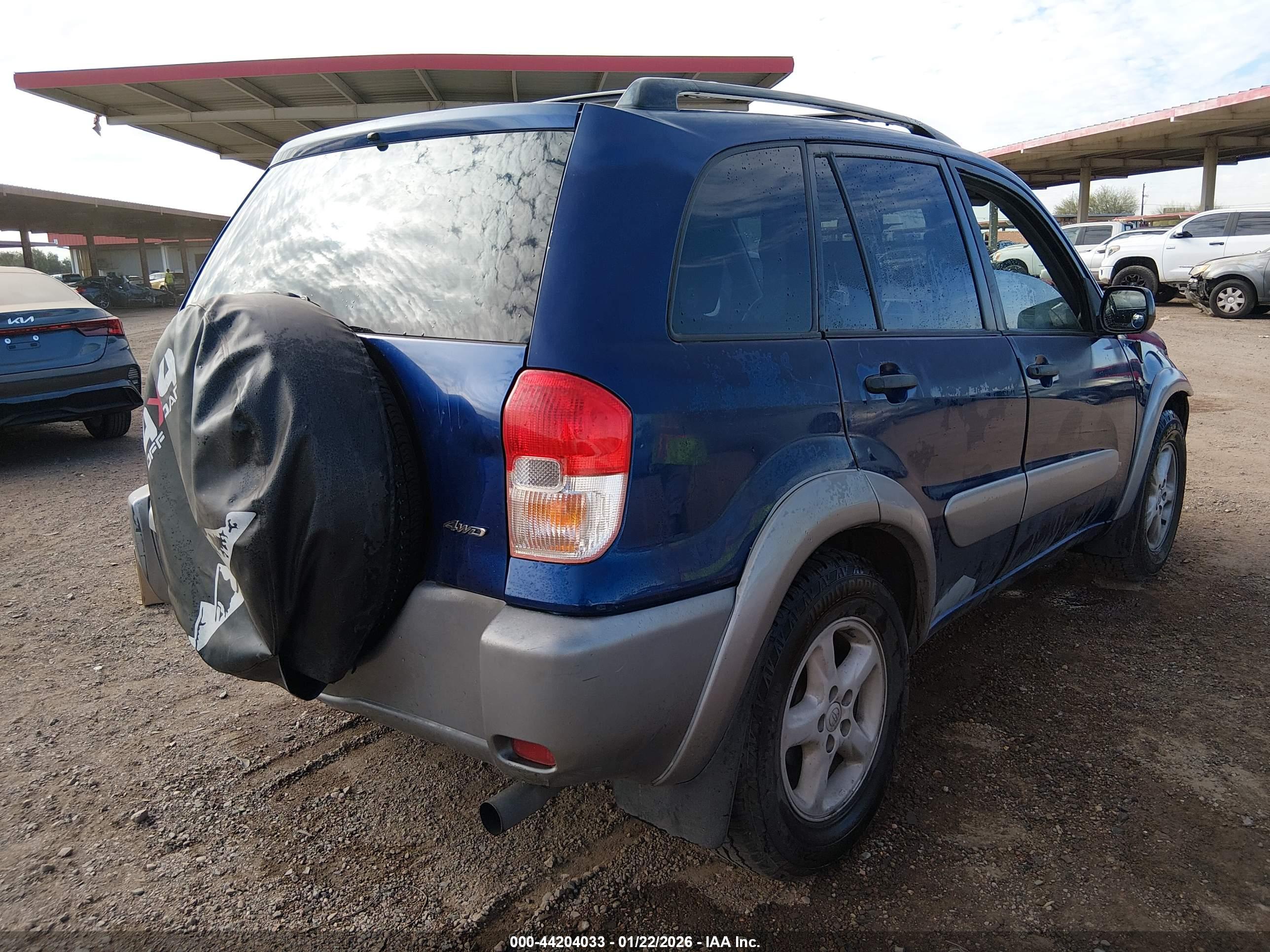TOYOTA RAV4 image 4