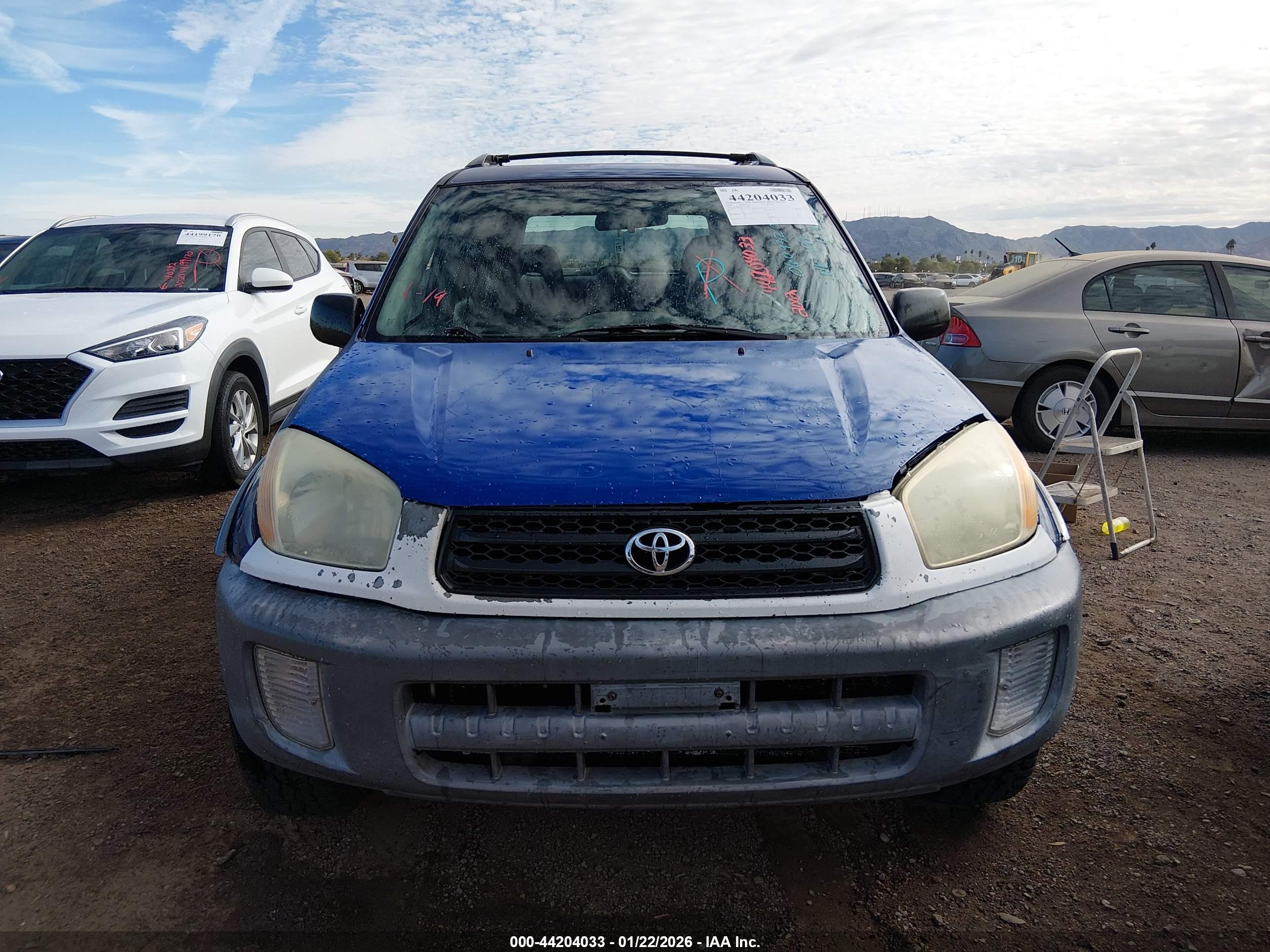 TOYOTA RAV4 image 6
