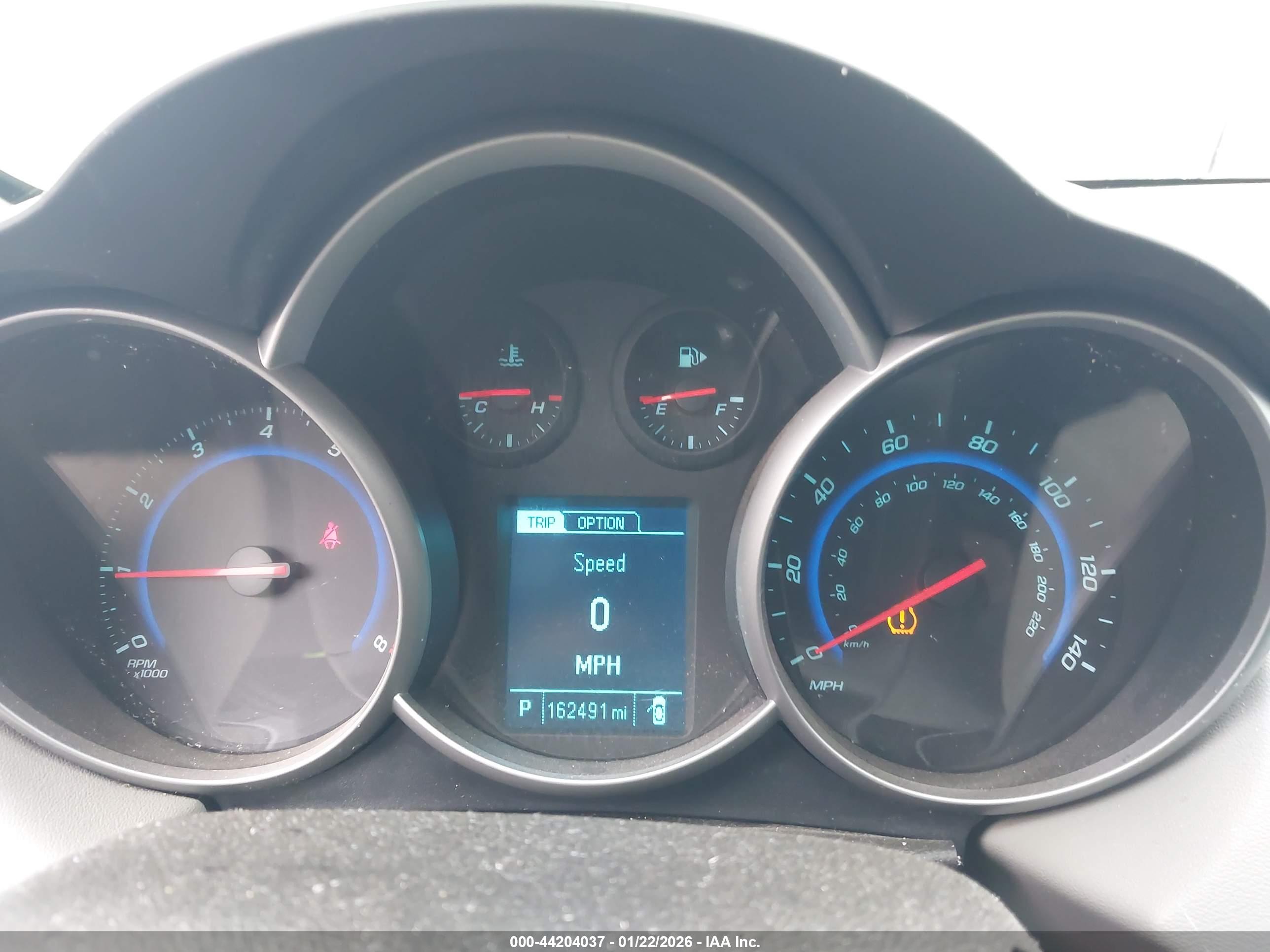 CHEVROLET CRUZE image 7