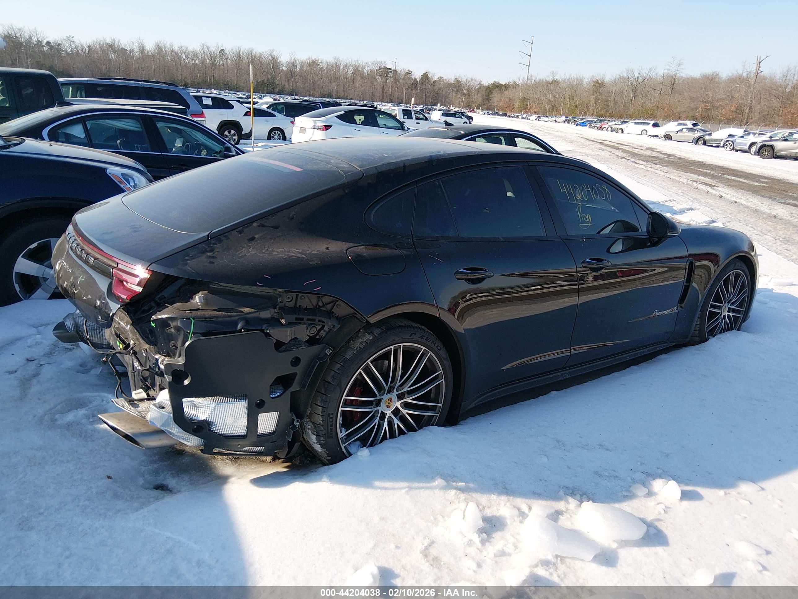 PORSCHE PANAMERA image 4