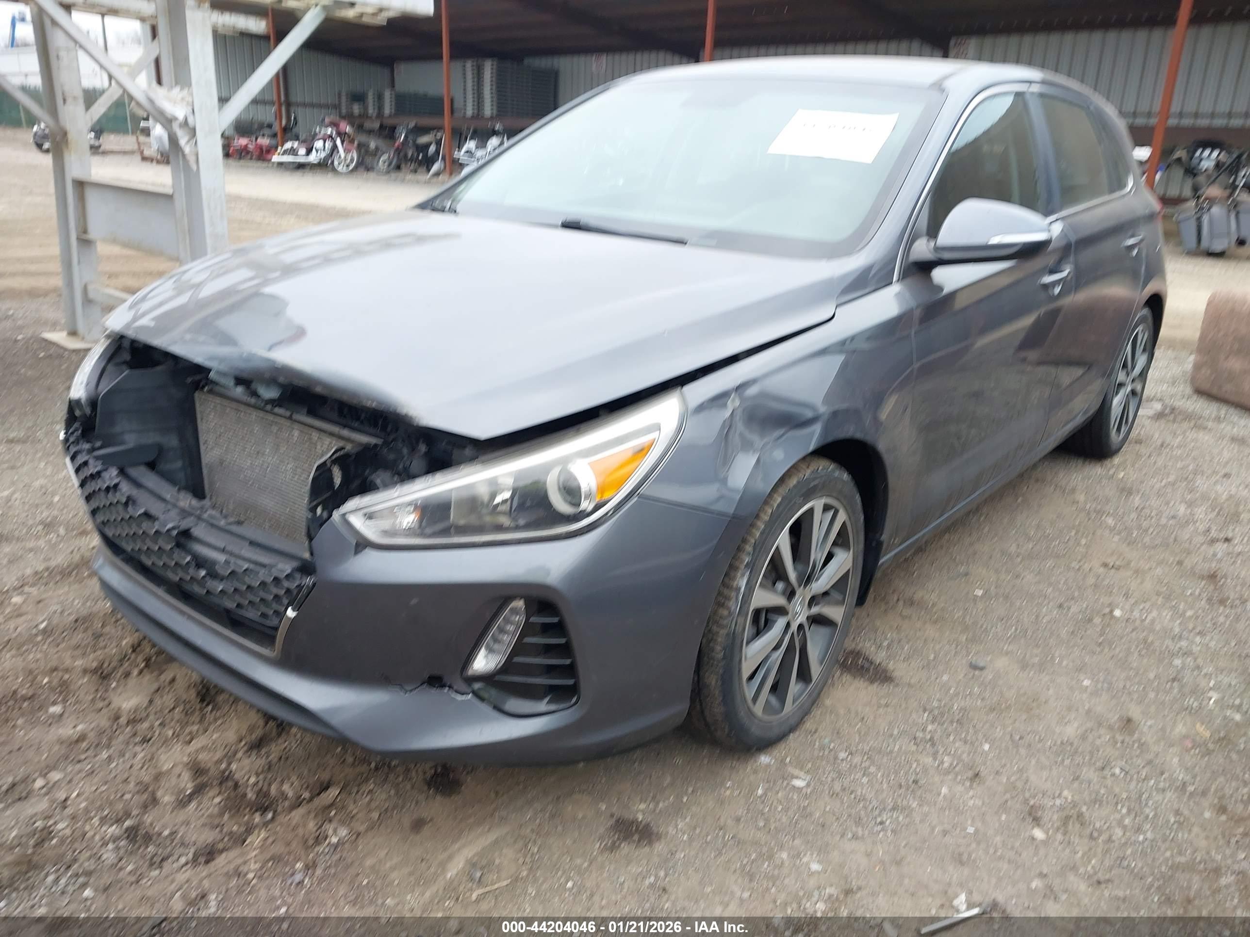 HYUNDAI ELANTRA image 2