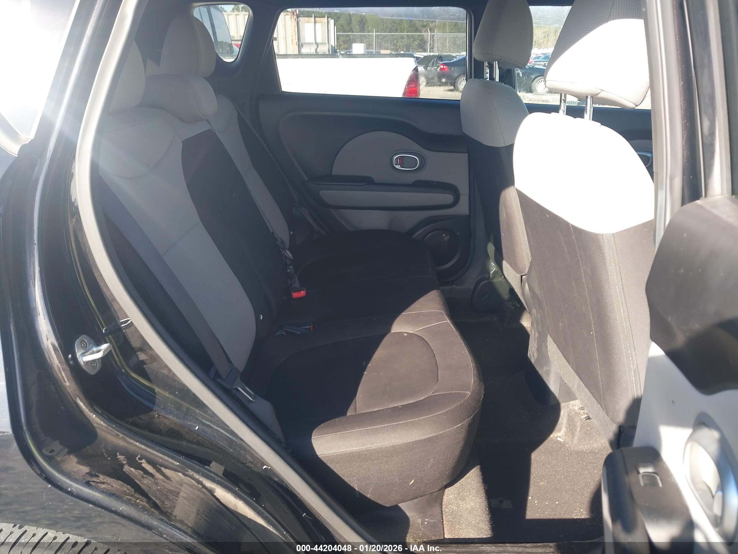KIA SOUL image 8