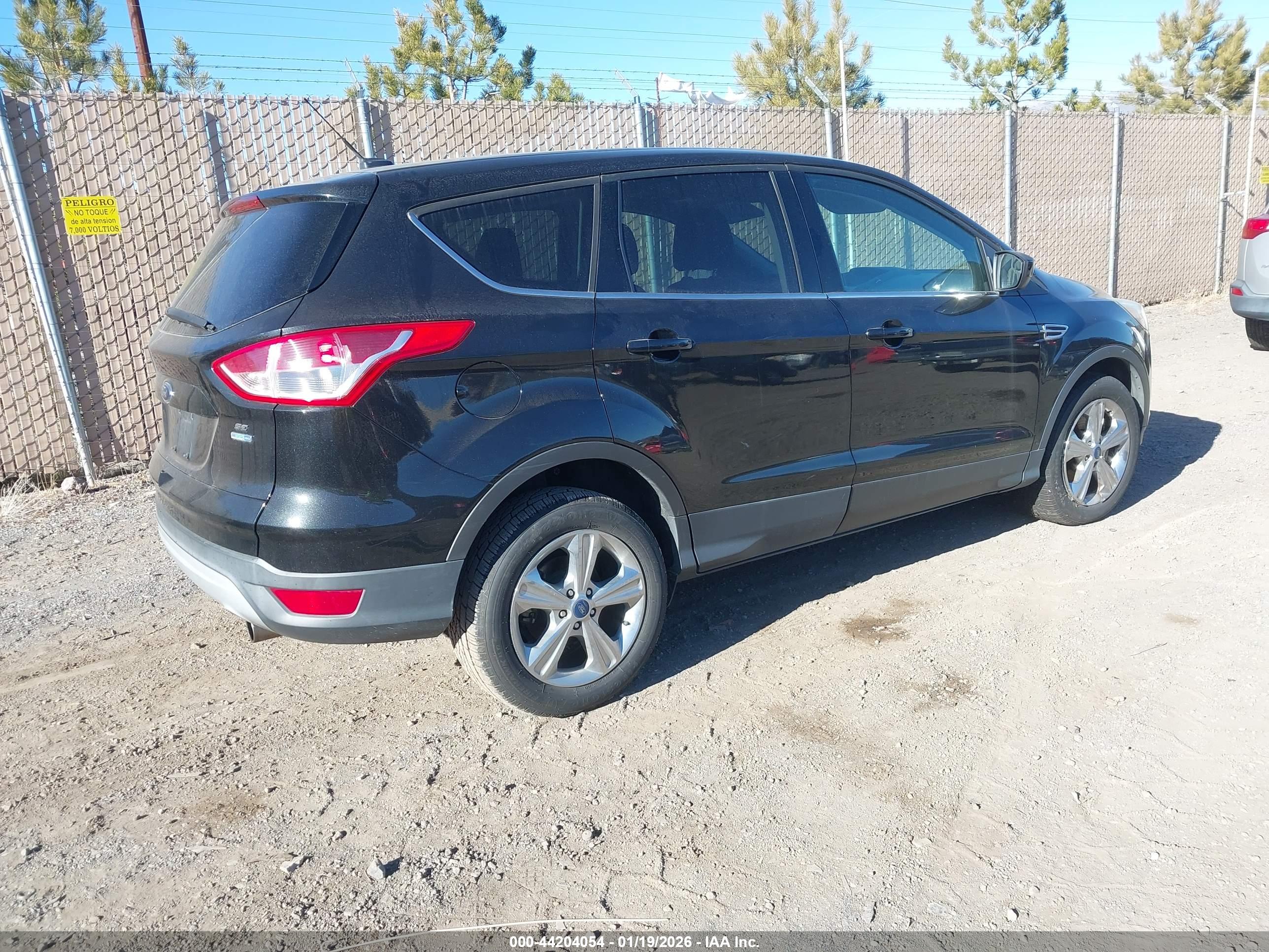 FORD ESCAPE image 4