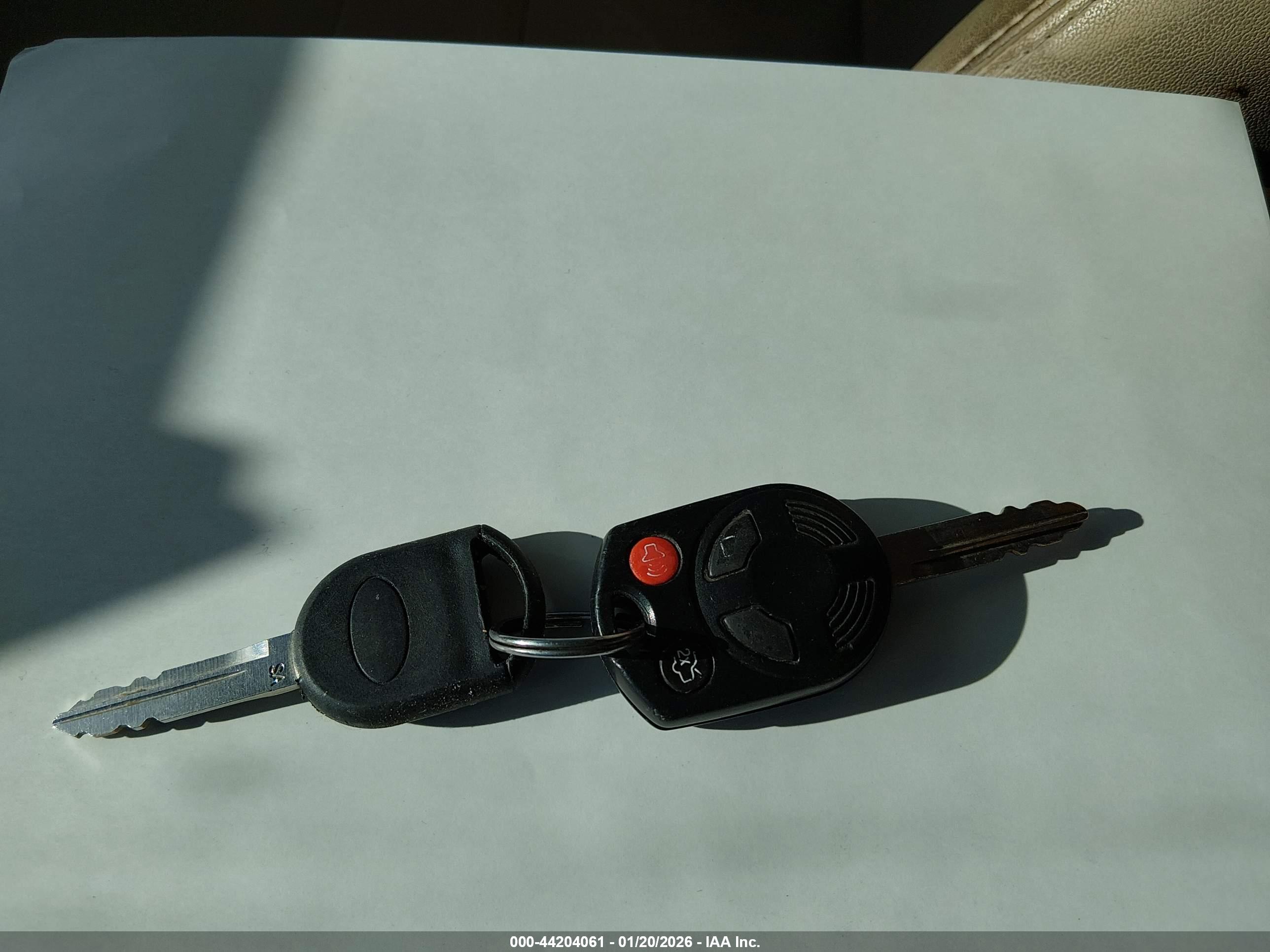 FORD ESCAPE image 11
