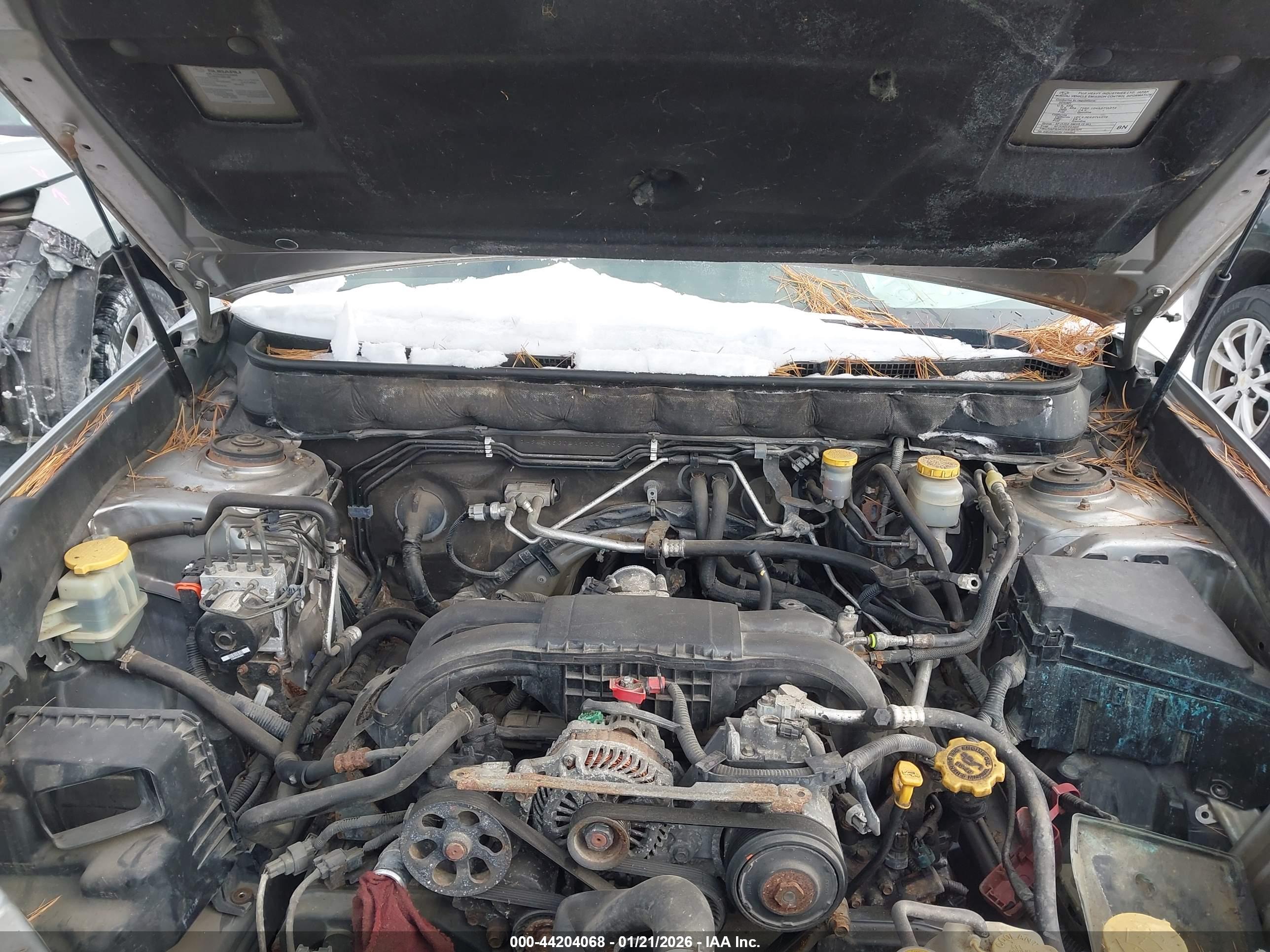 SUBARU OUTBACK image 10