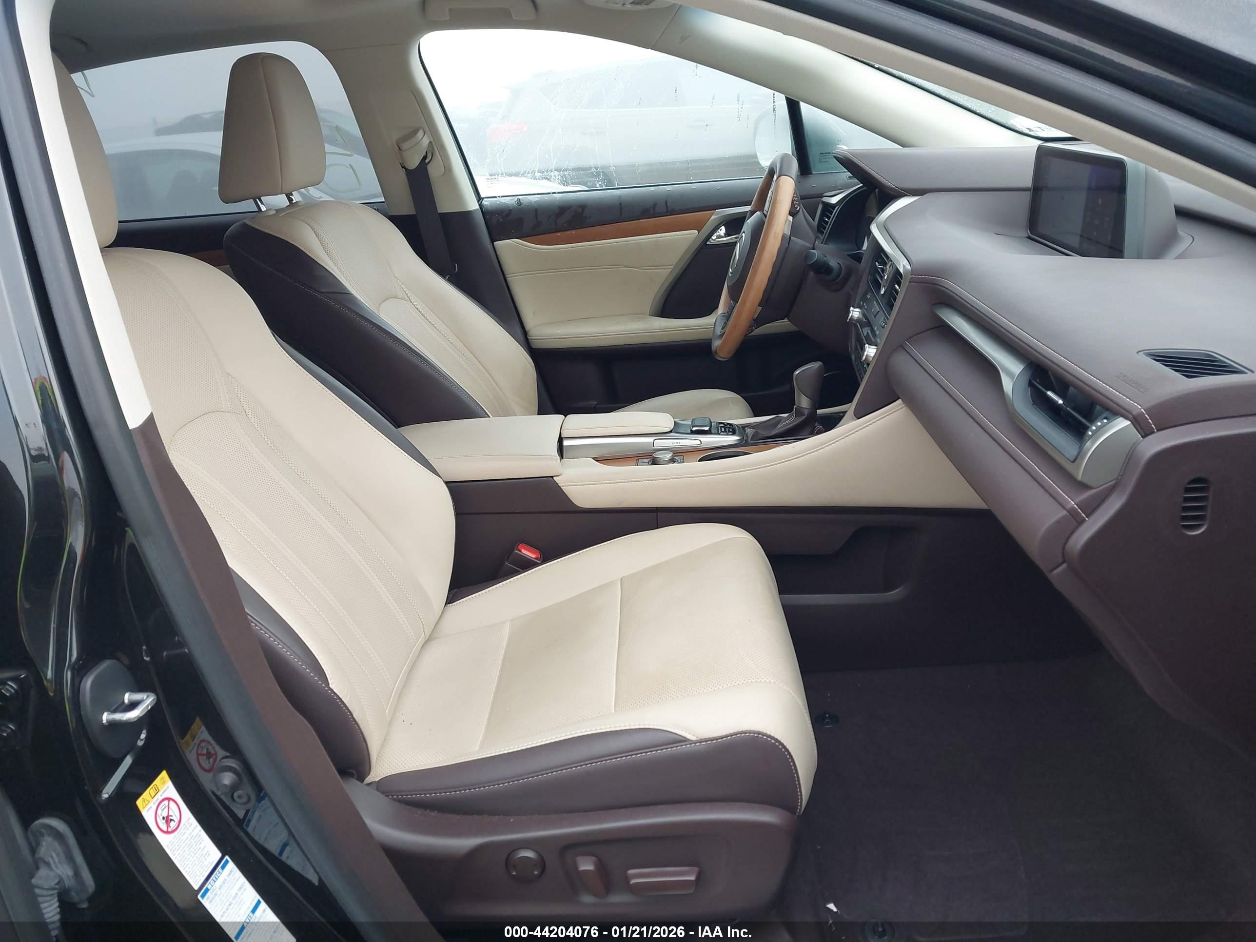 LEXUS RX image 5