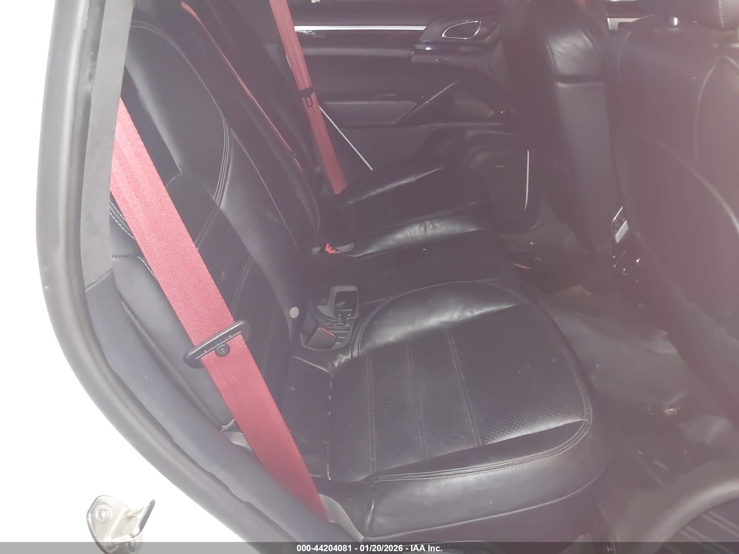 PORSCHE CAYENNE image 8