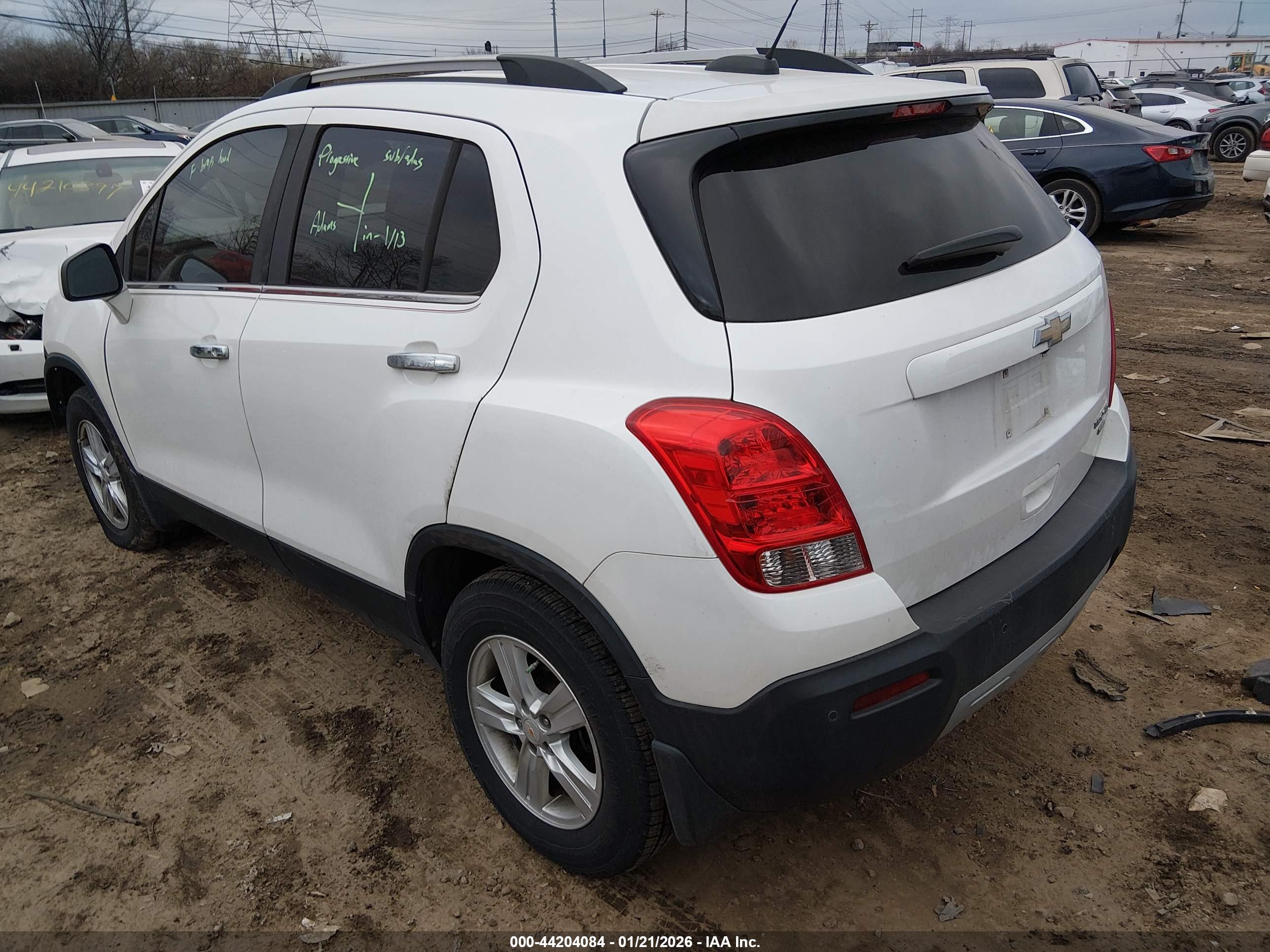 CHEVROLET TRAX image 3