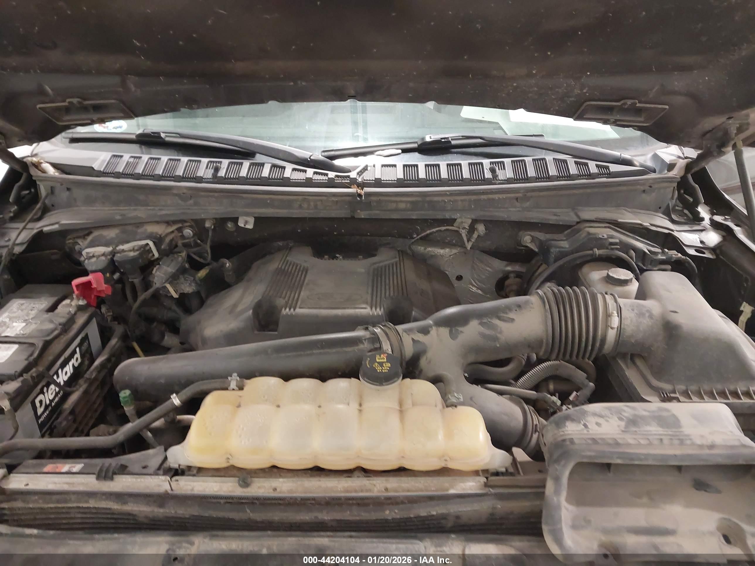 FORD EXPEDITION image 10