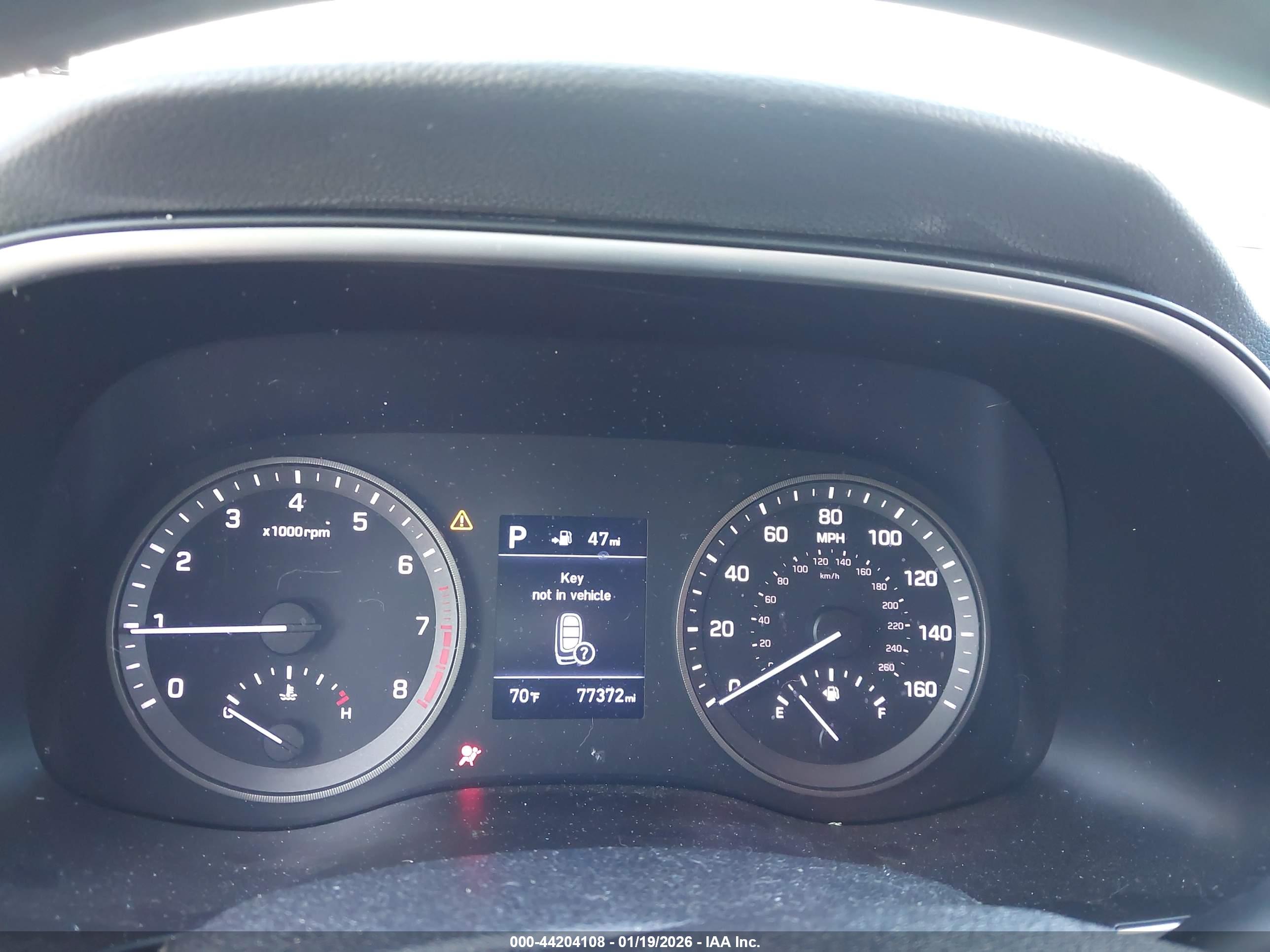 HYUNDAI TUCSON image 7