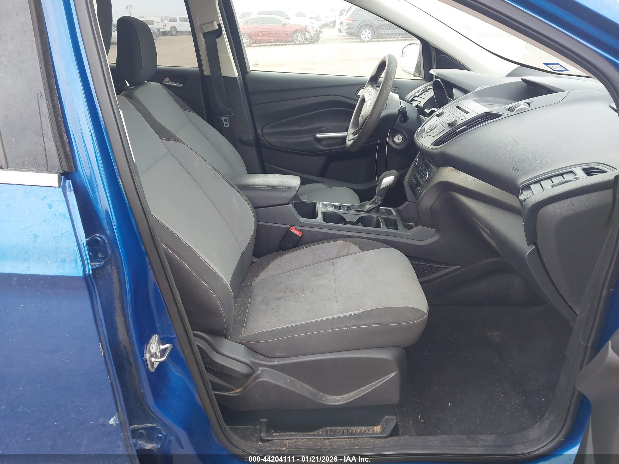 FORD ESCAPE image 5