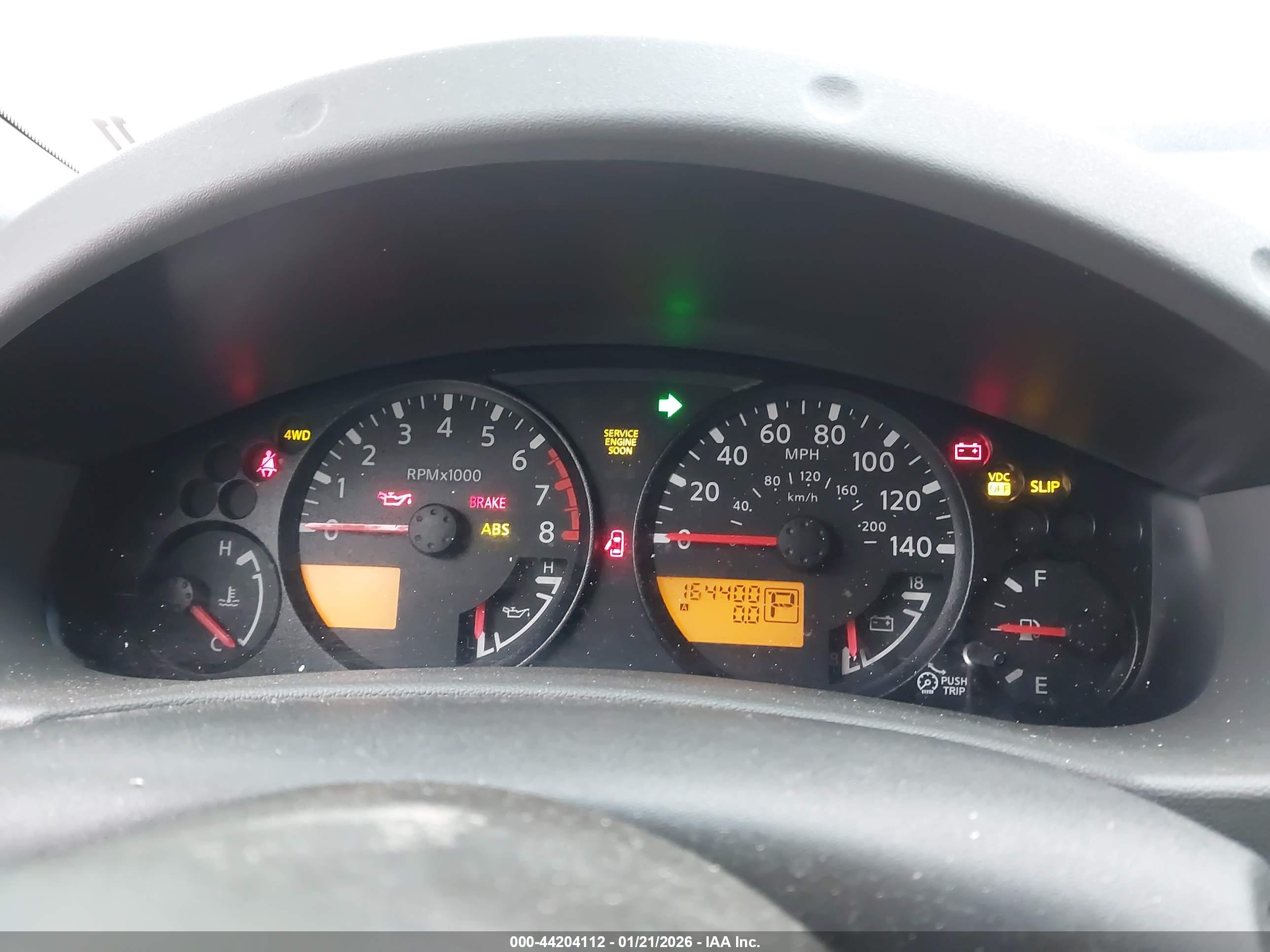 NISSAN XTERRA image 7