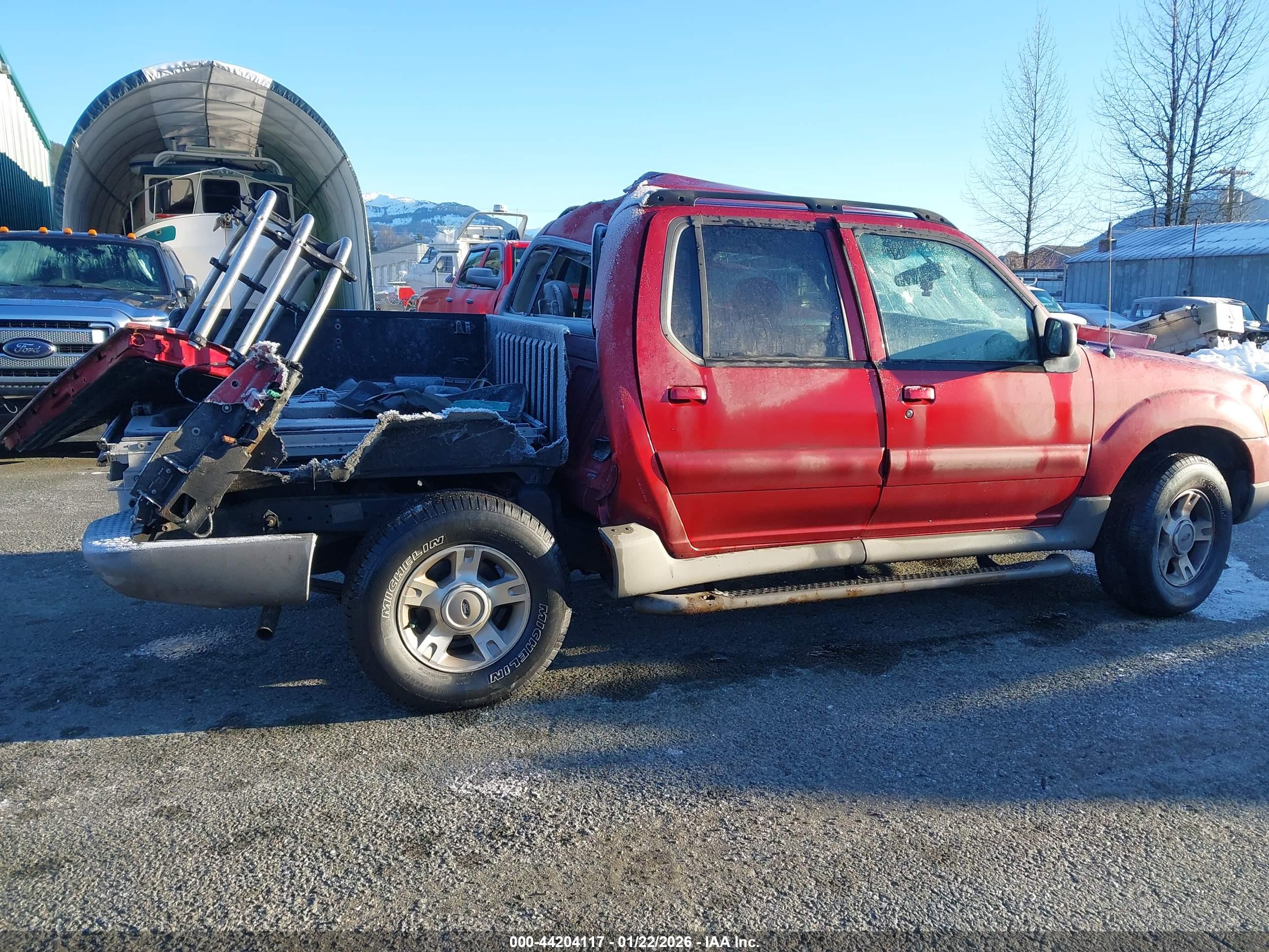 FORD EXPLORER image 4
