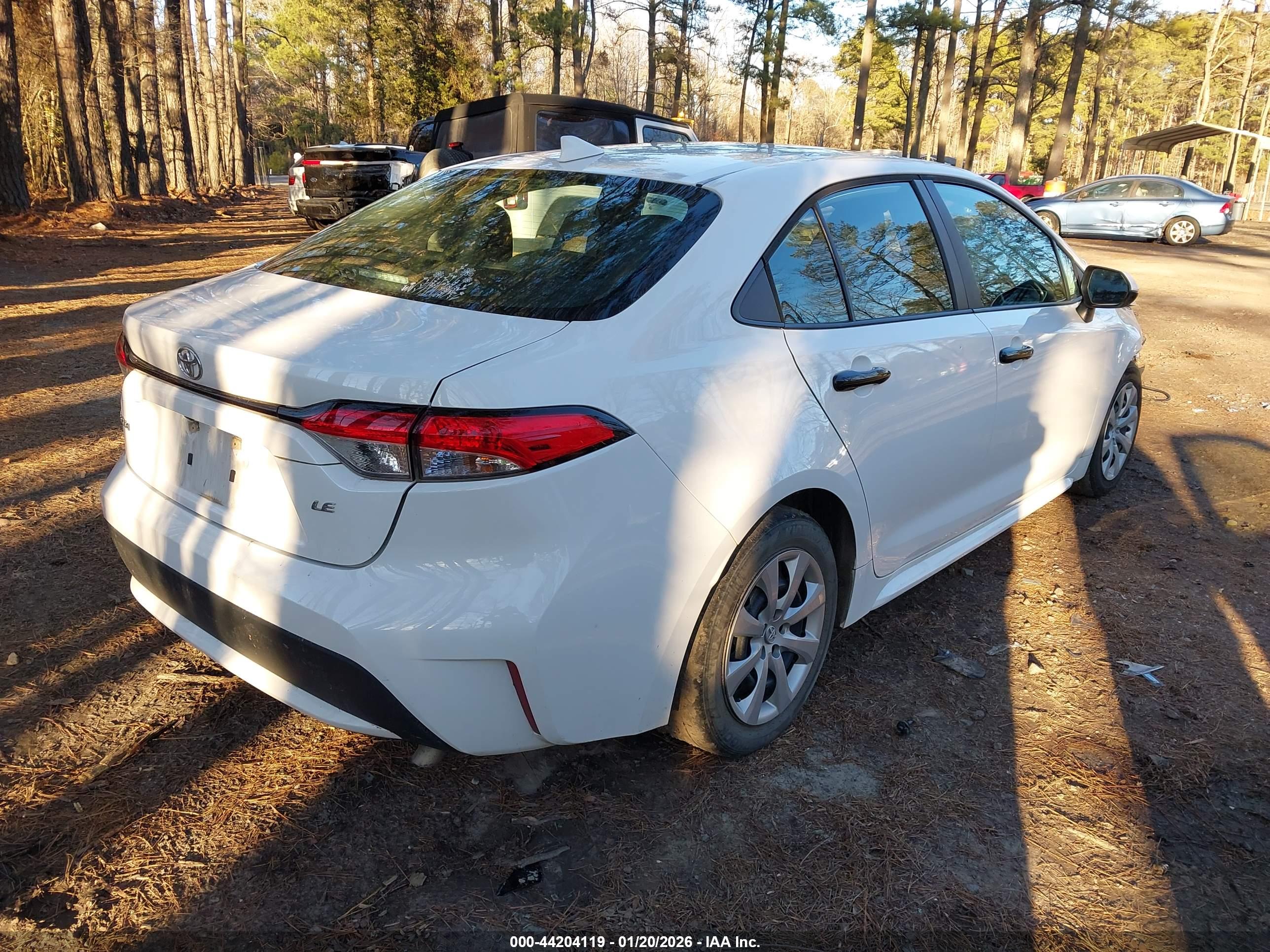 TOYOTA COROLLA image 4