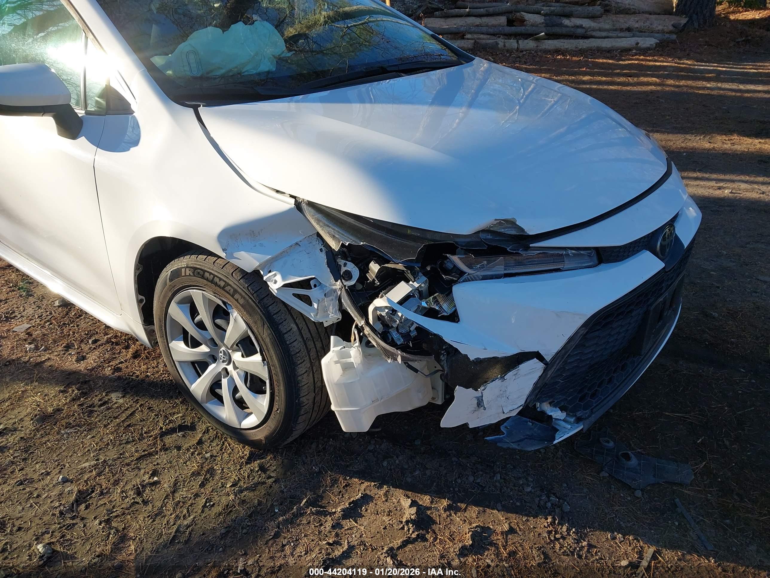TOYOTA COROLLA image 6