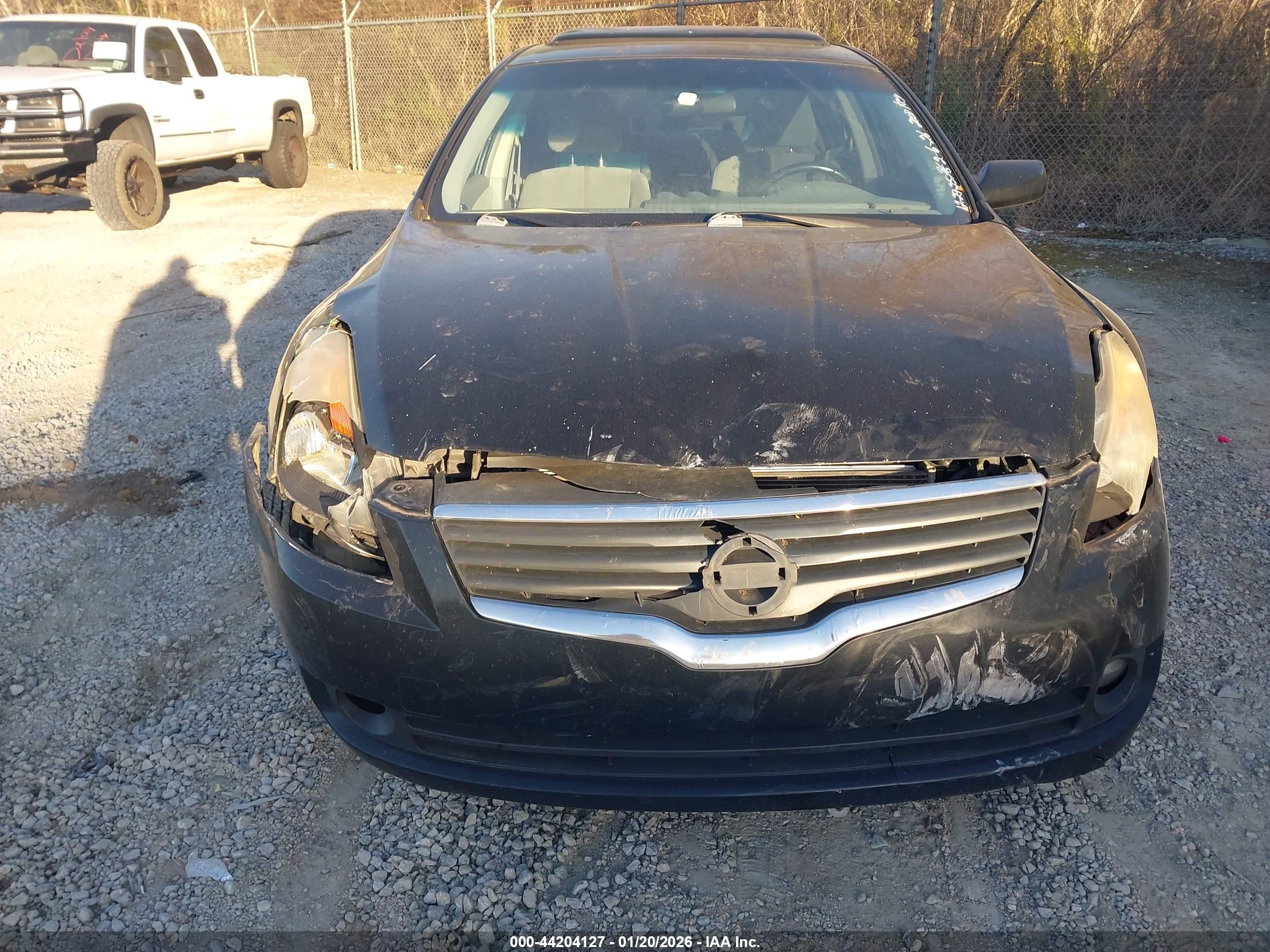 NISSAN ALTIMA image 6