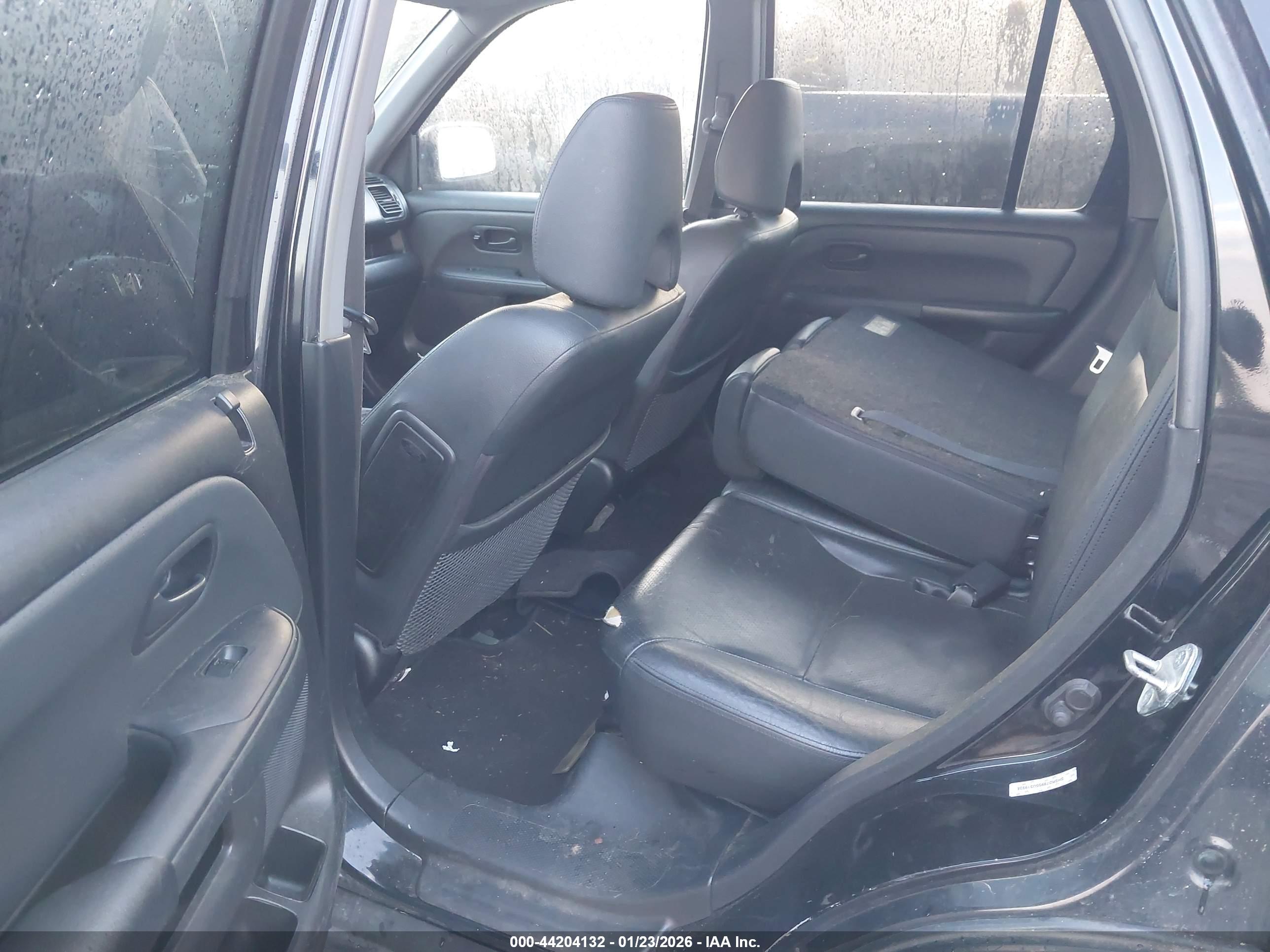 HONDA CR-V image 8