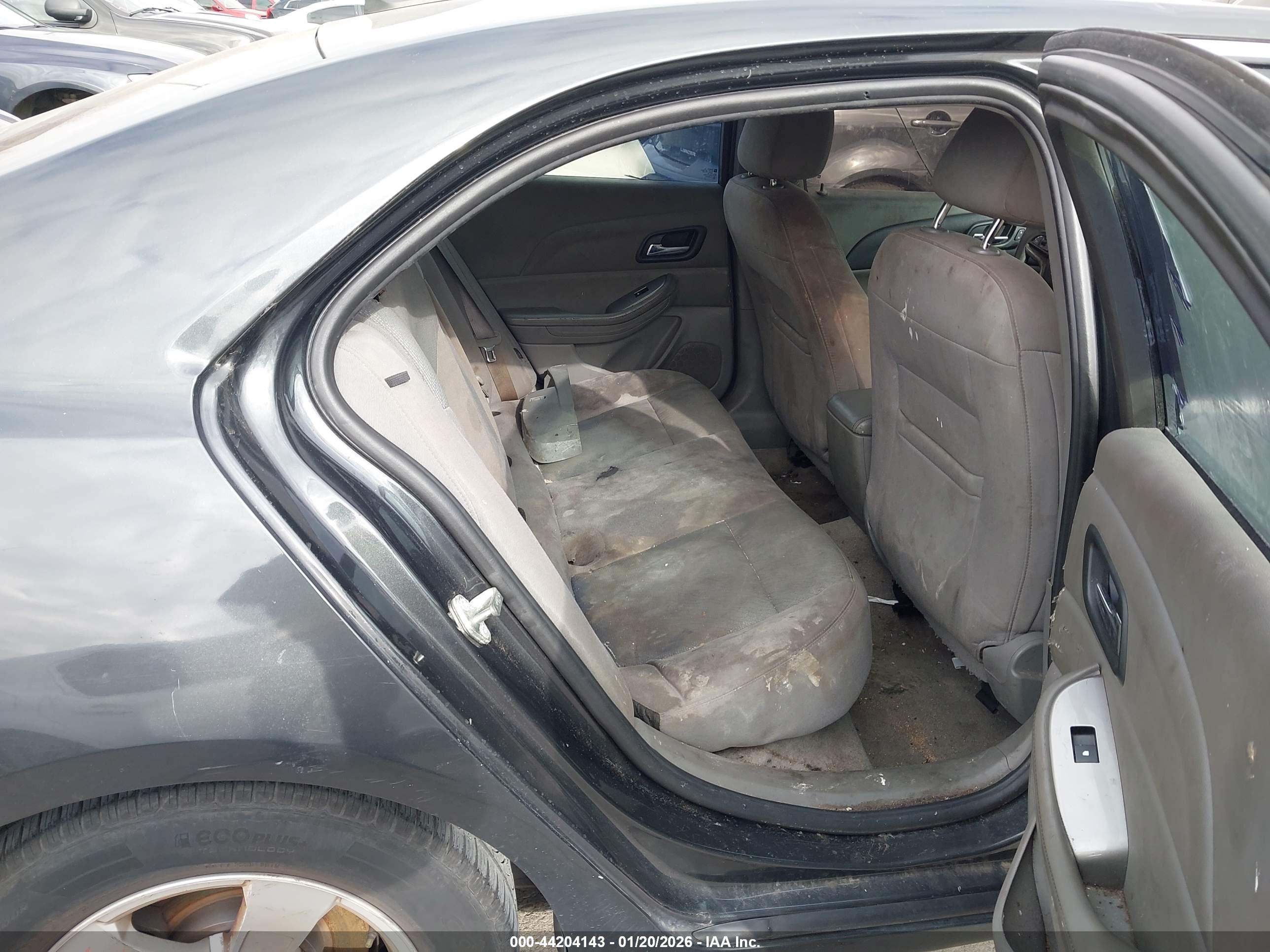 CHEVROLET MALIBU image 8