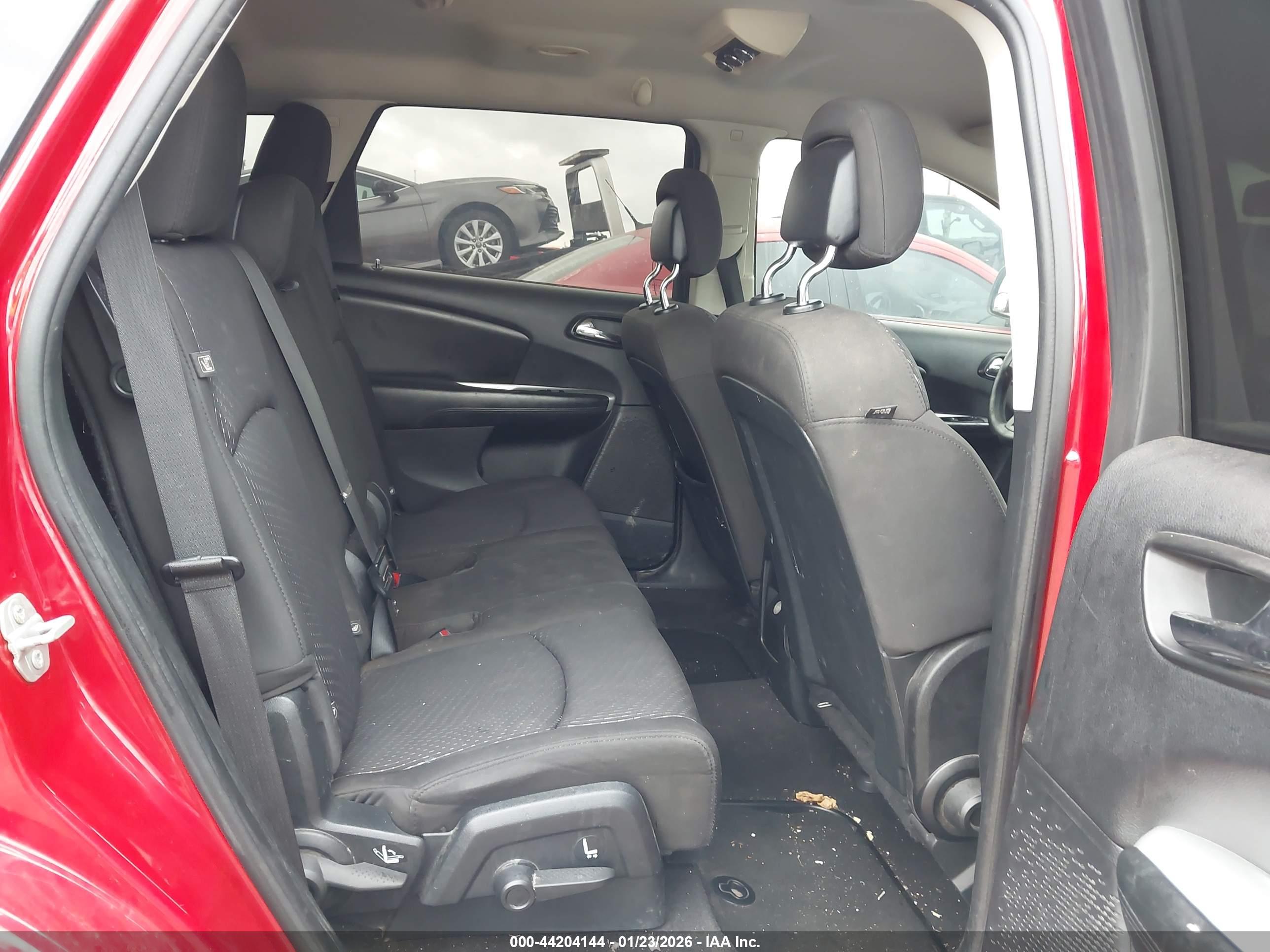 DODGE JOURNEY image 8