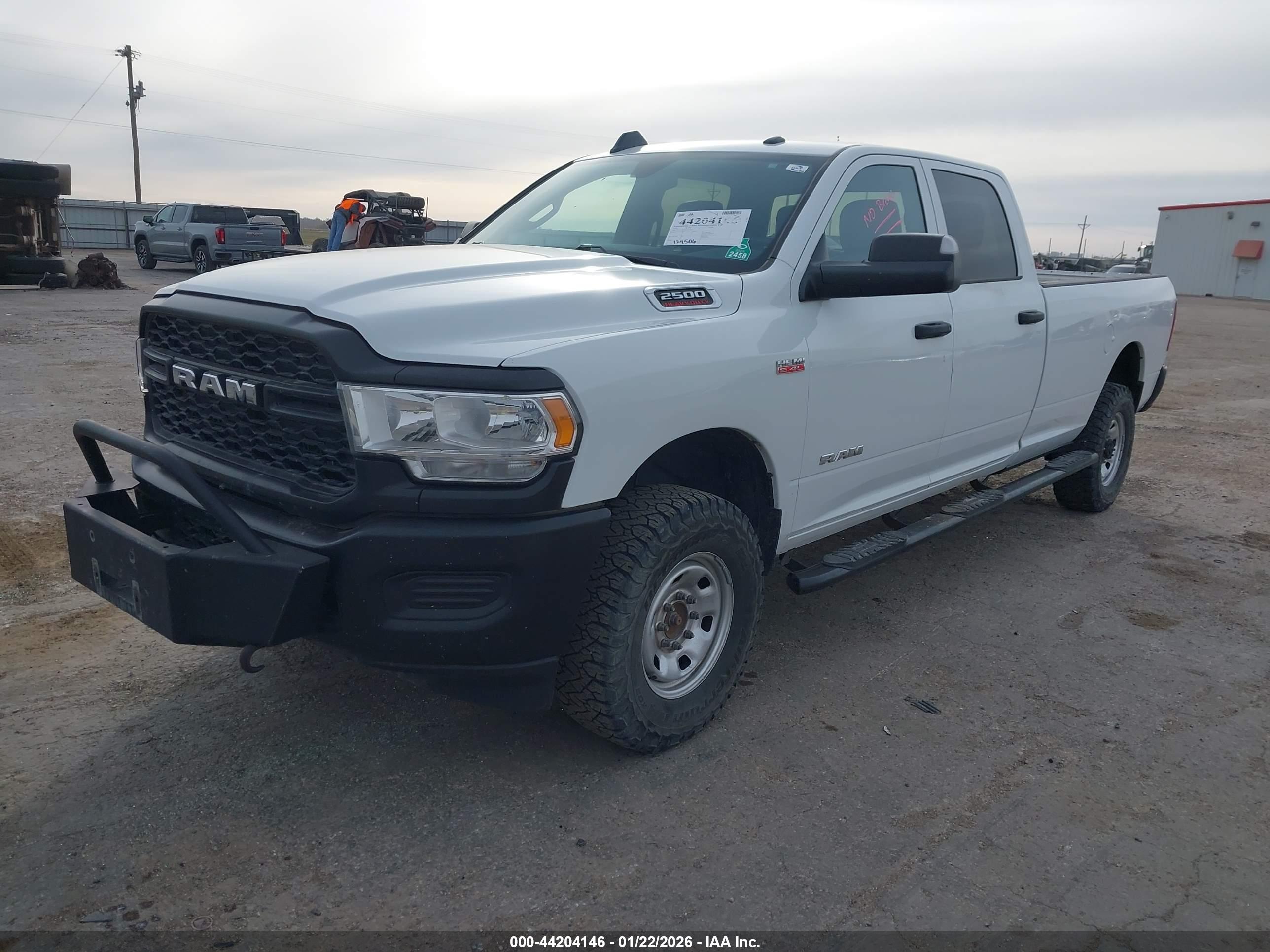 RAM 2500 image 2