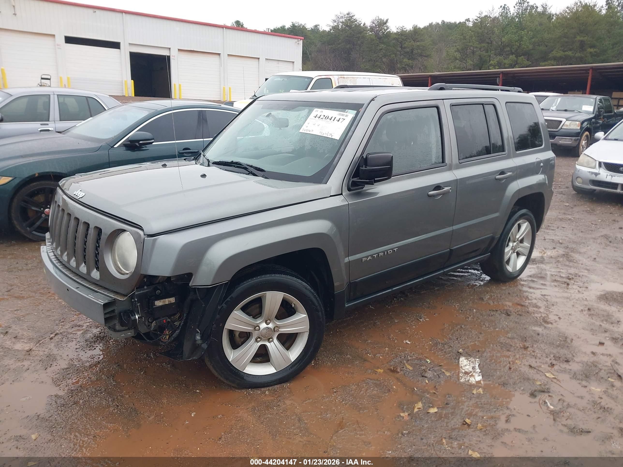 JEEP PATRIOT image 2