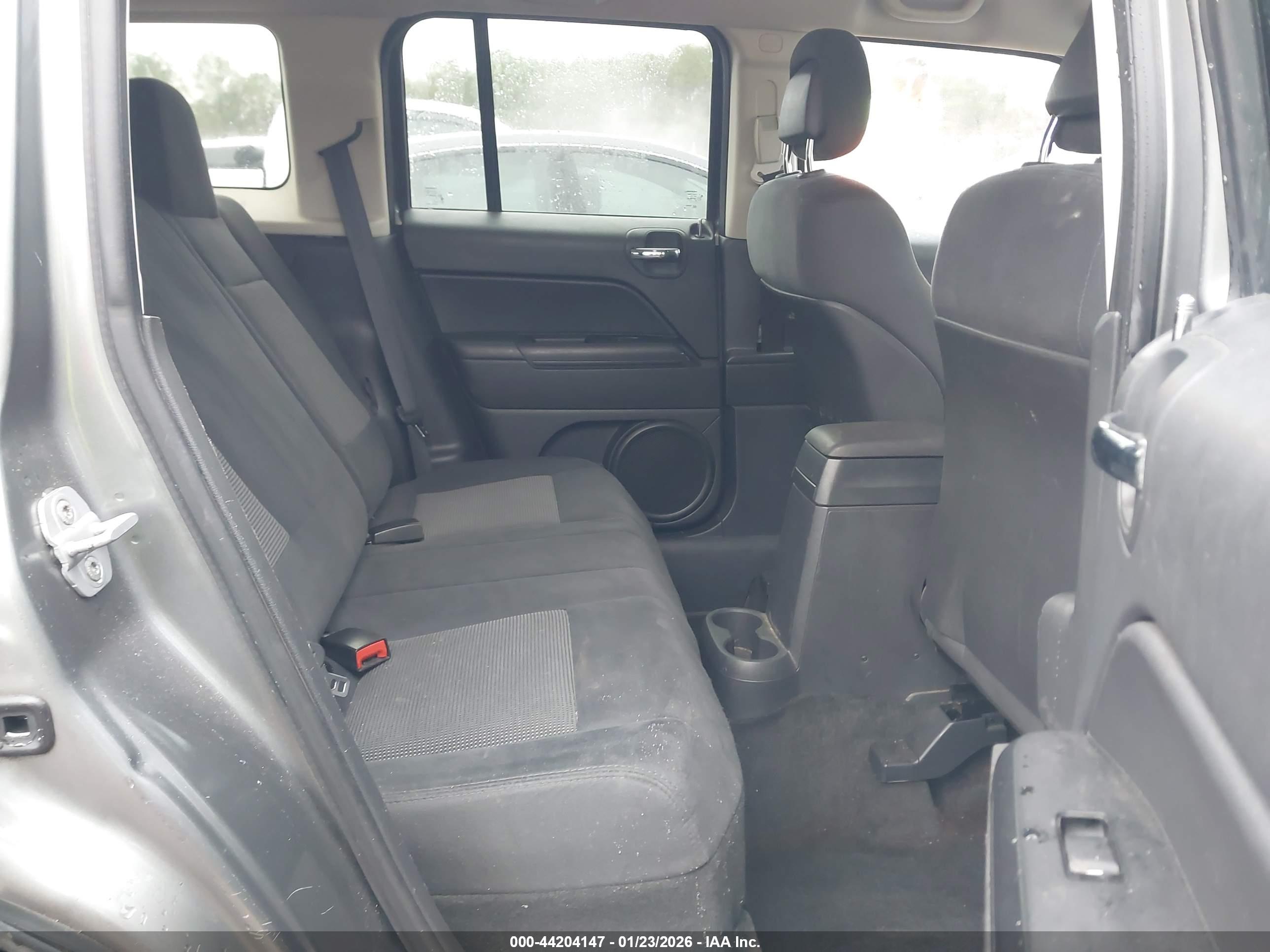 JEEP PATRIOT image 8
