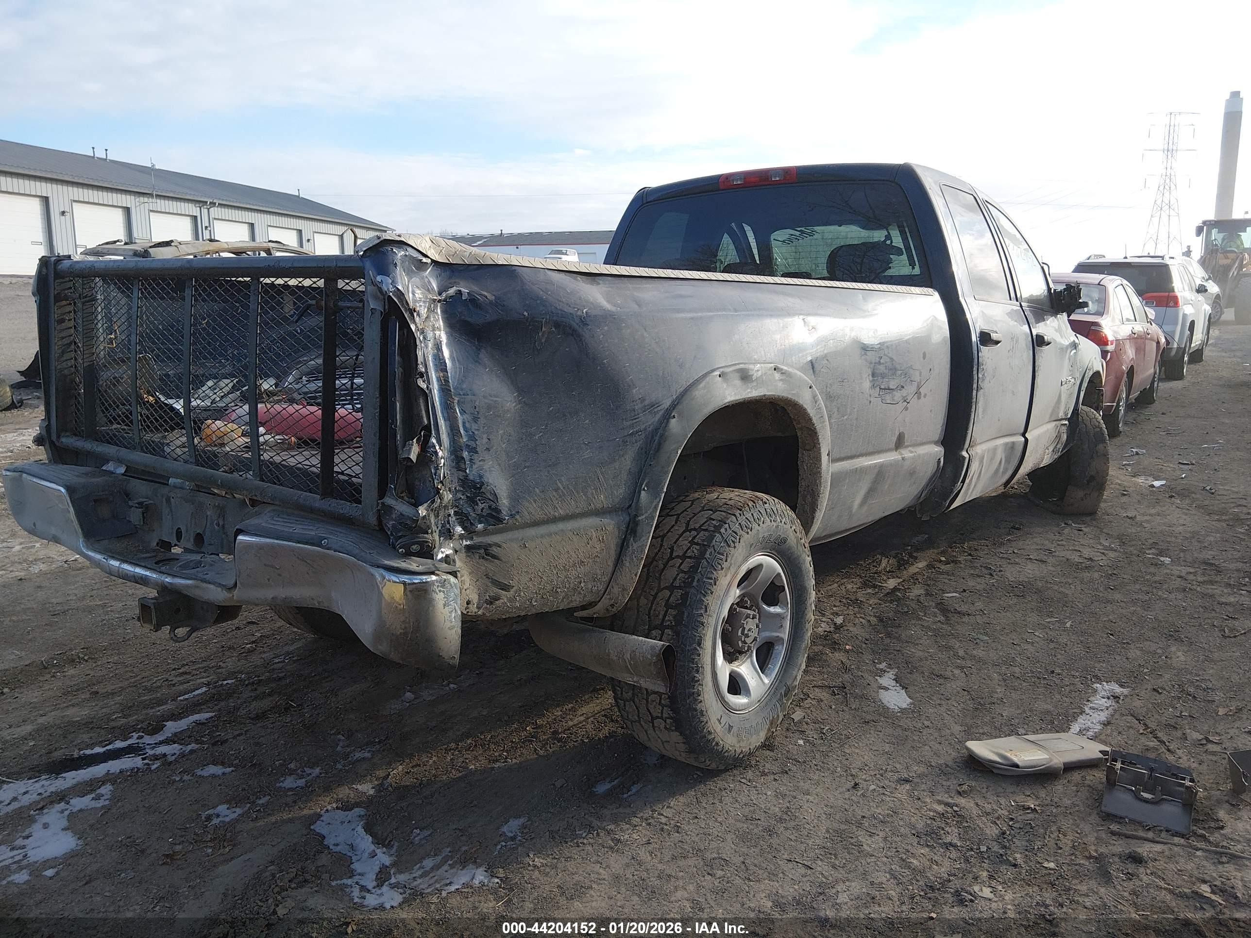 DODGE RAM image 4