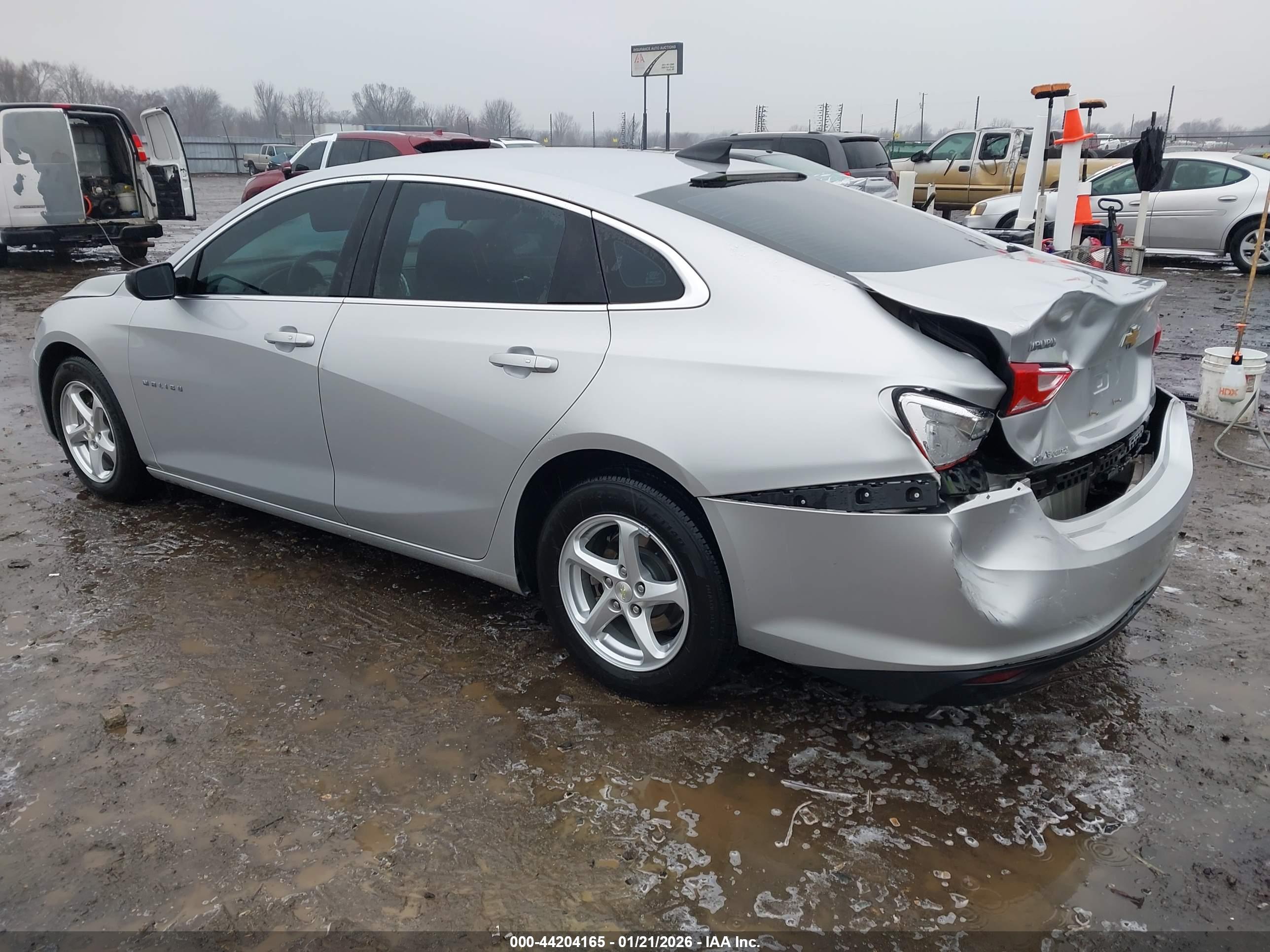 CHEVROLET MALIBU image 3