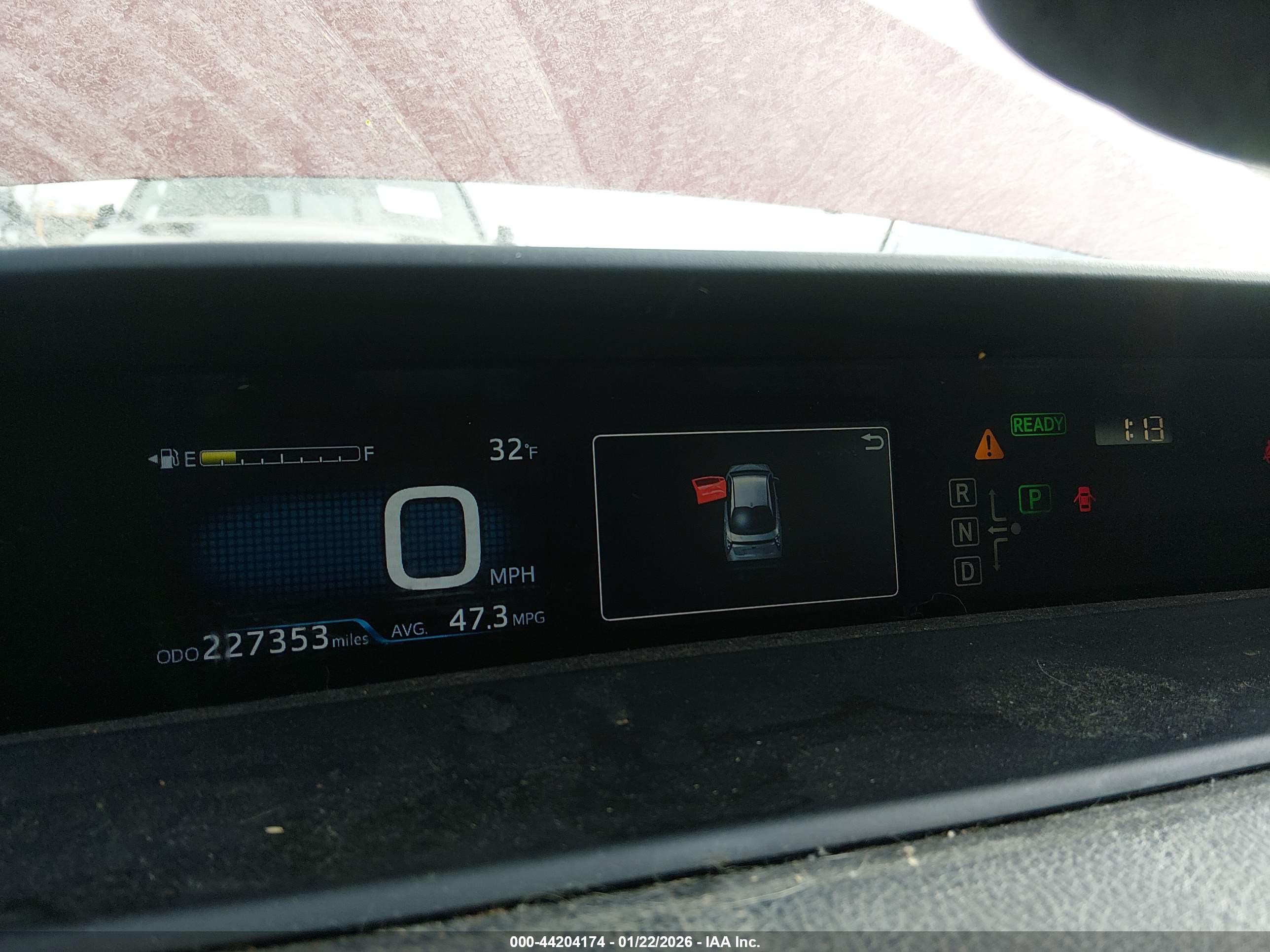 TOYOTA PRIUS image 7