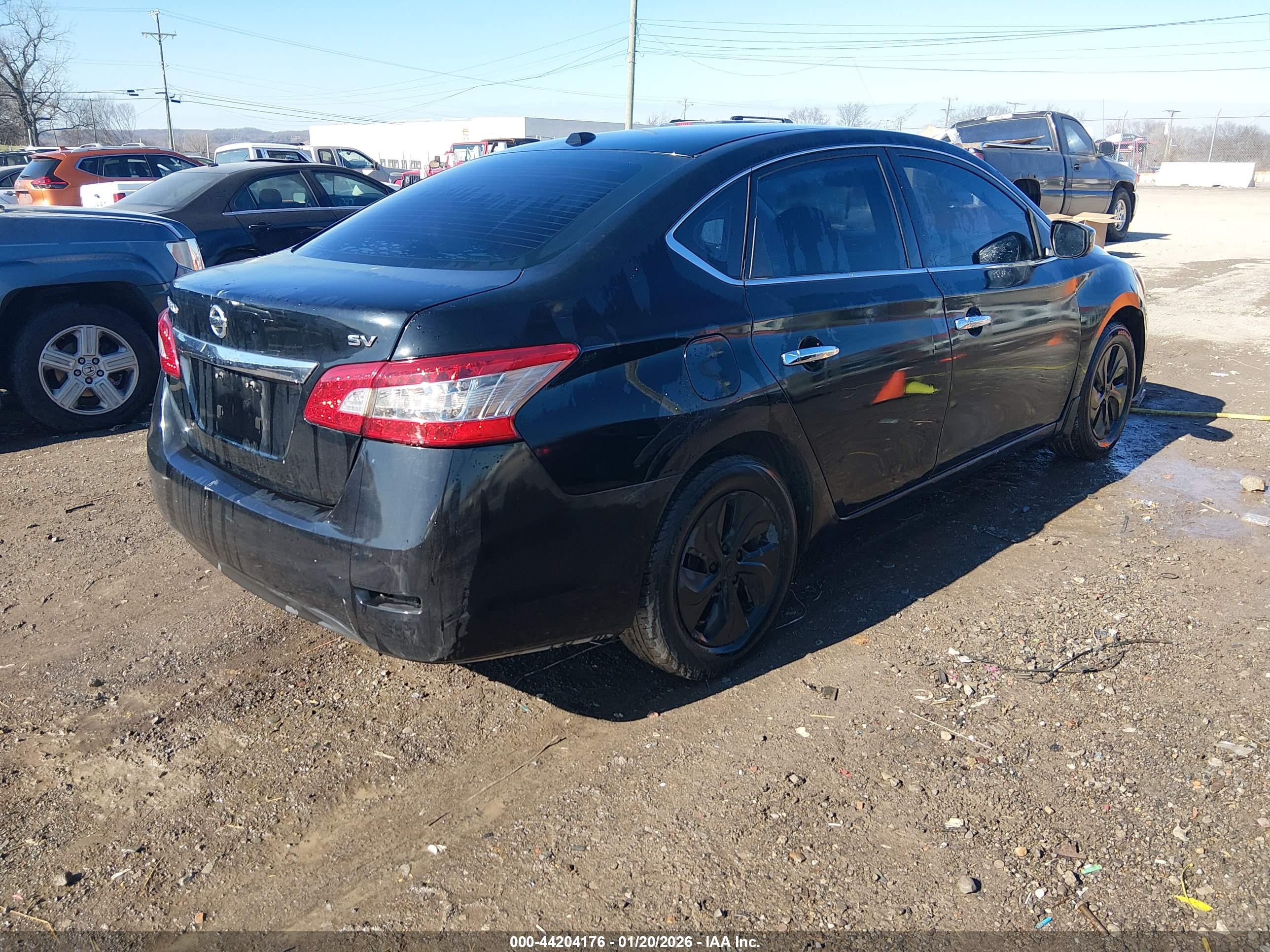 NISSAN SENTRA image 4