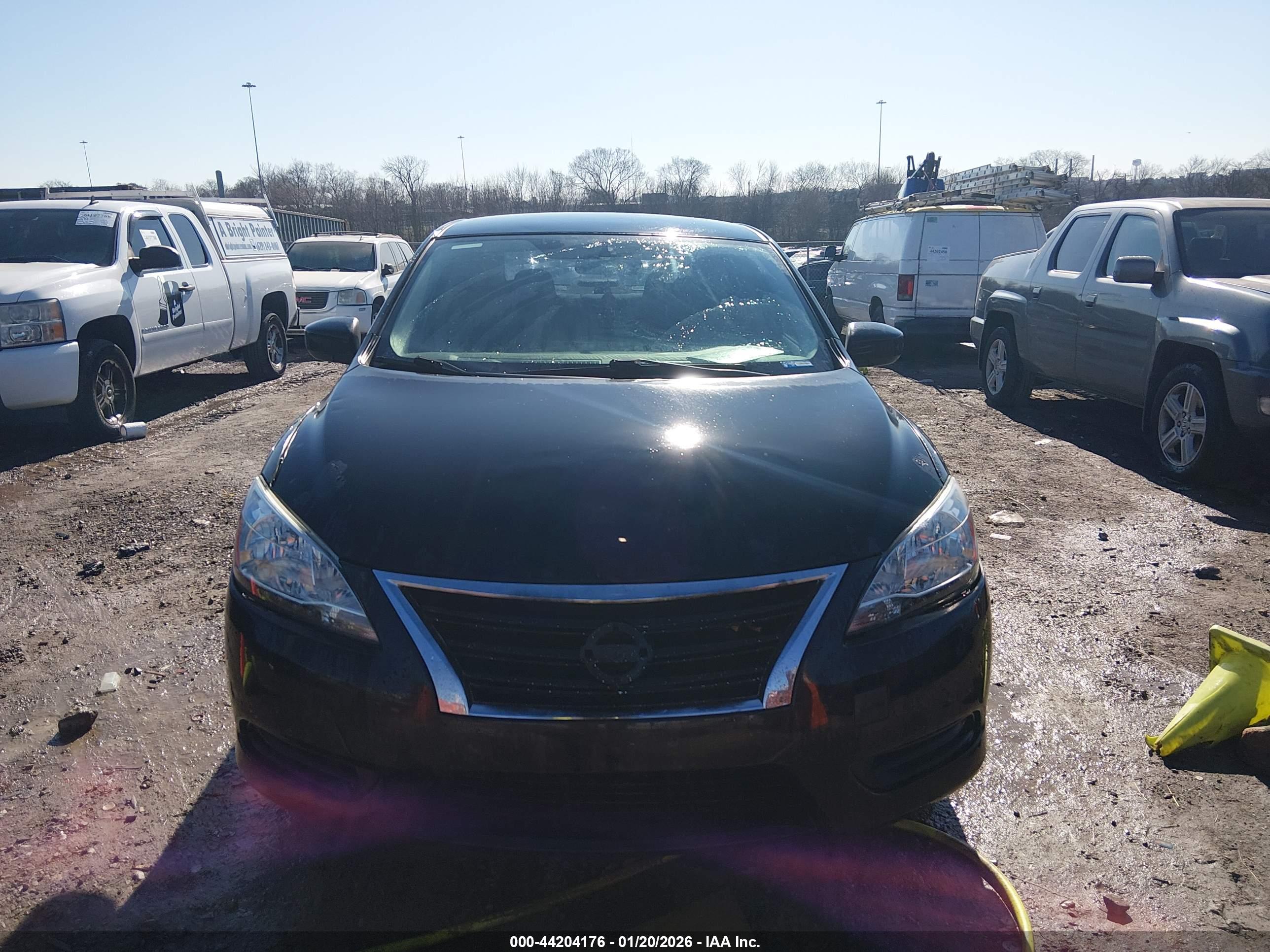 NISSAN SENTRA image 6
