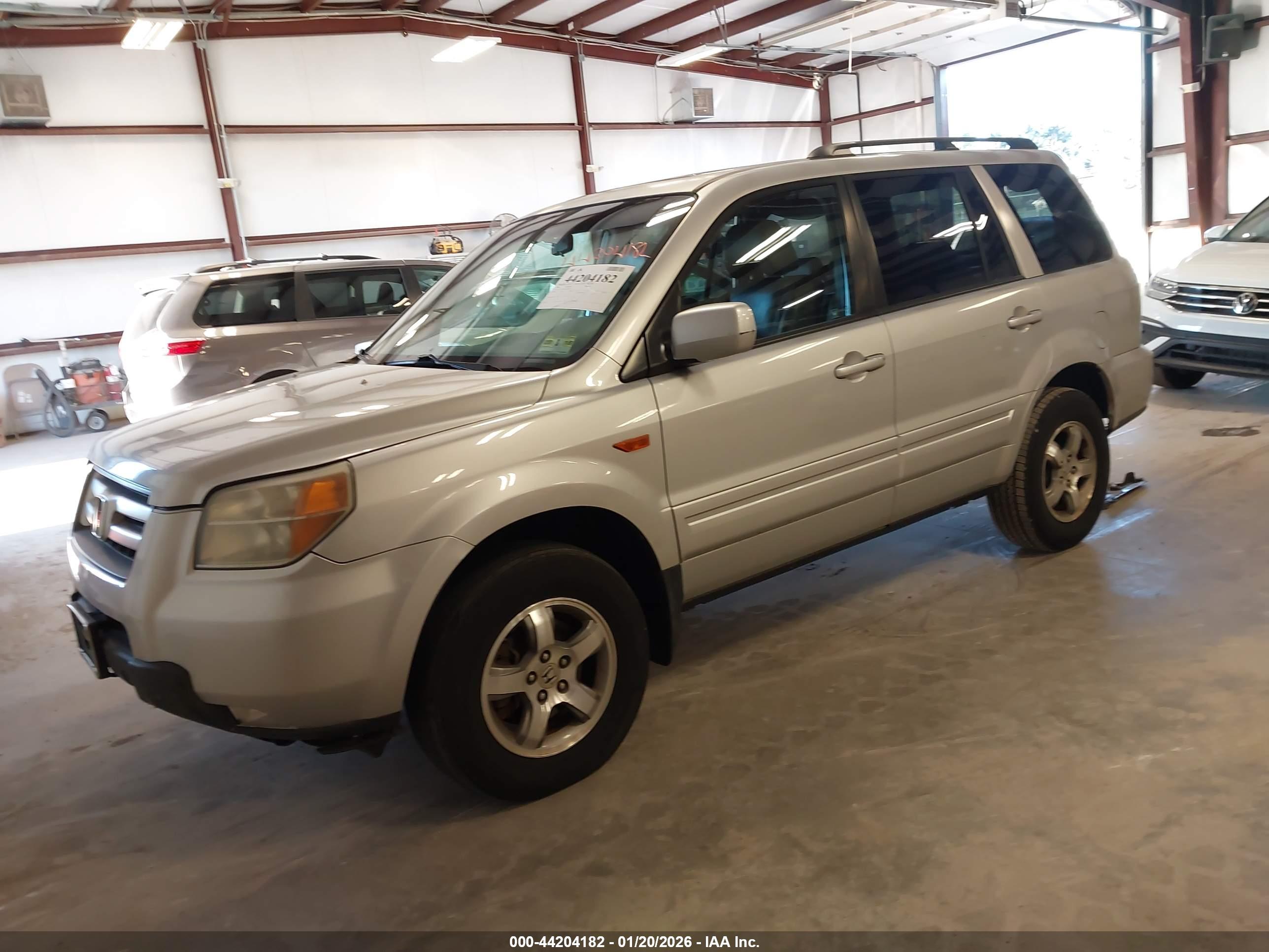 HONDA PILOT image 2