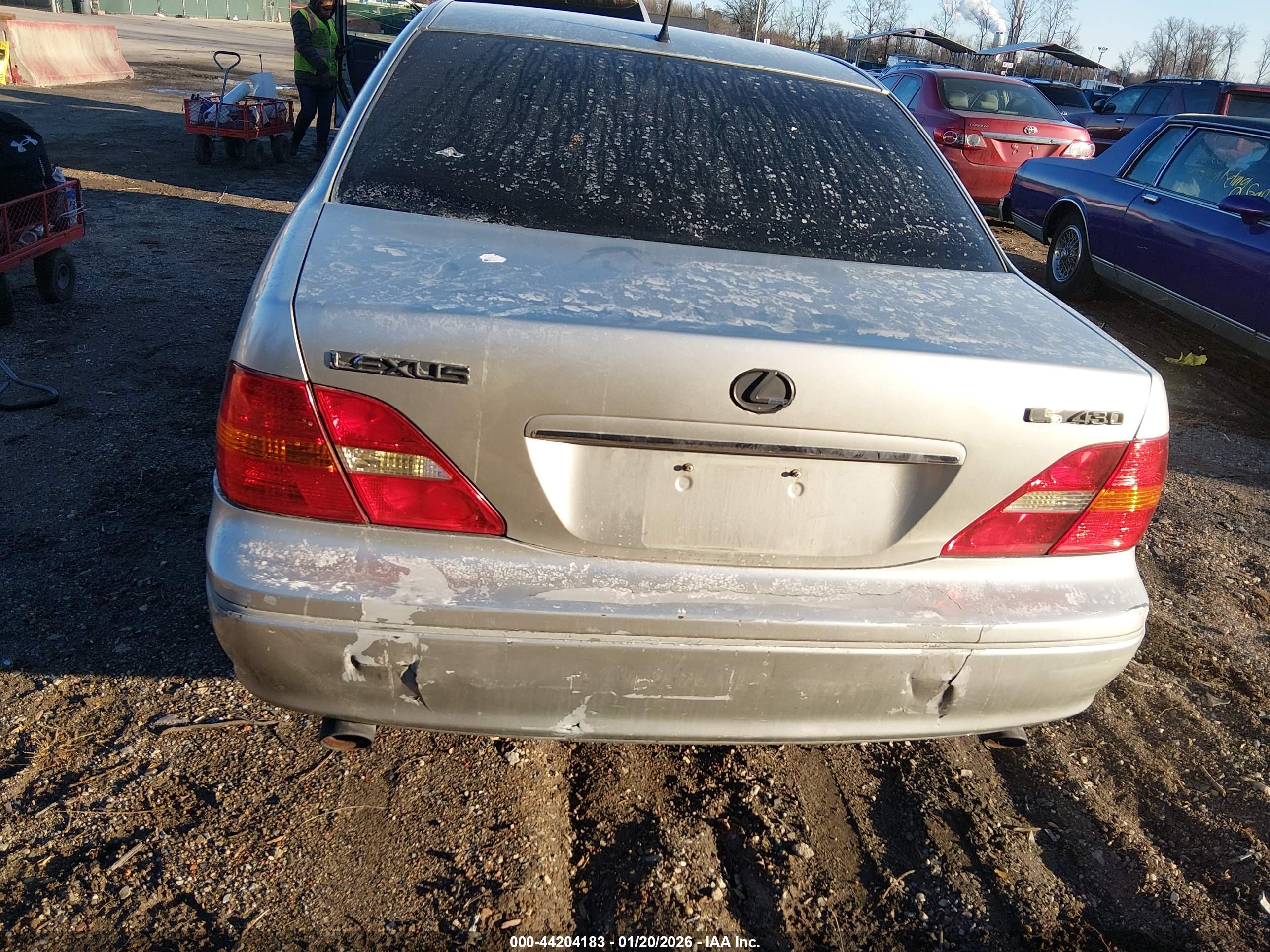 LEXUS LS image 6