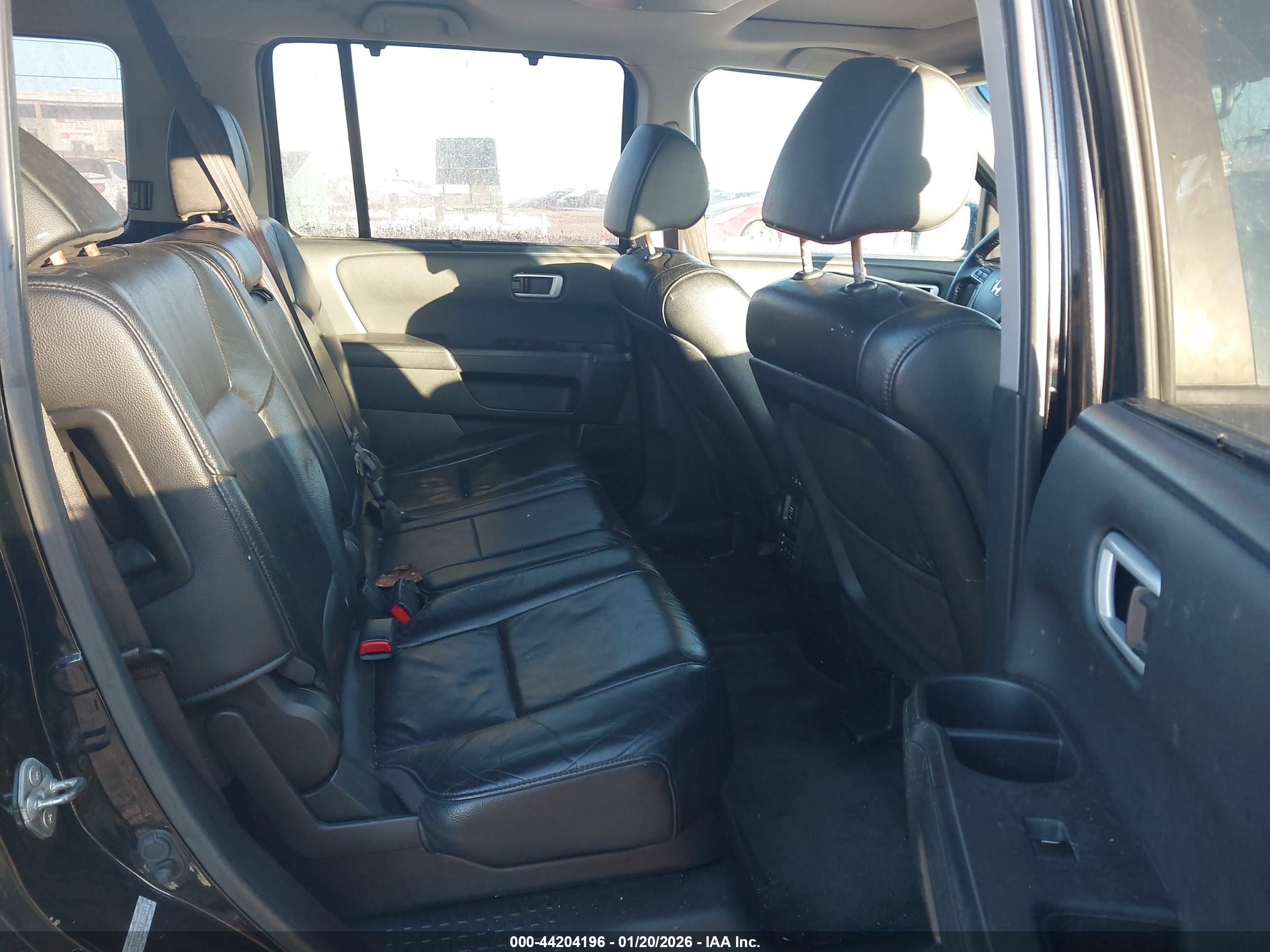 HONDA PILOT image 8