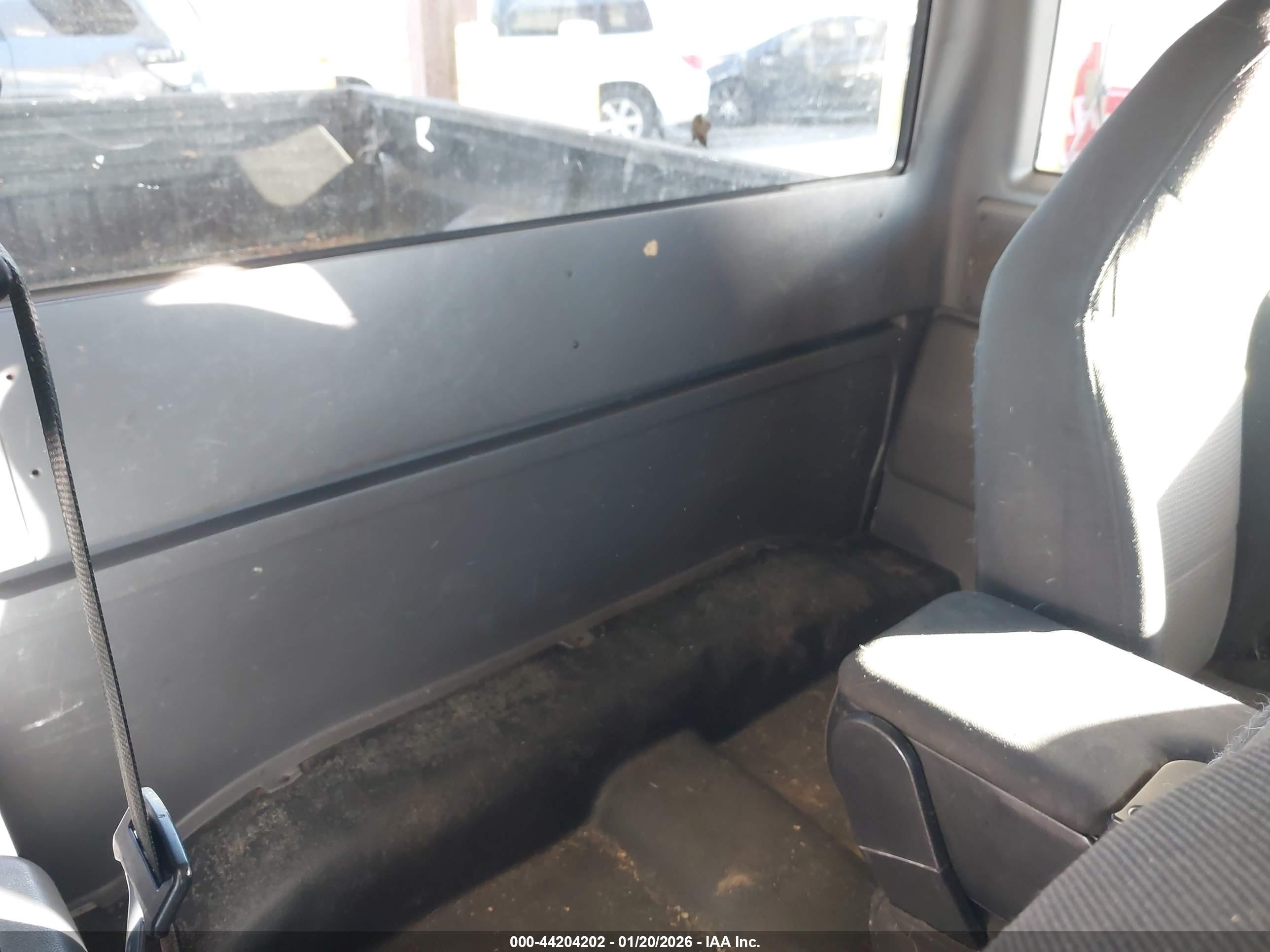 FORD RANGER image 8