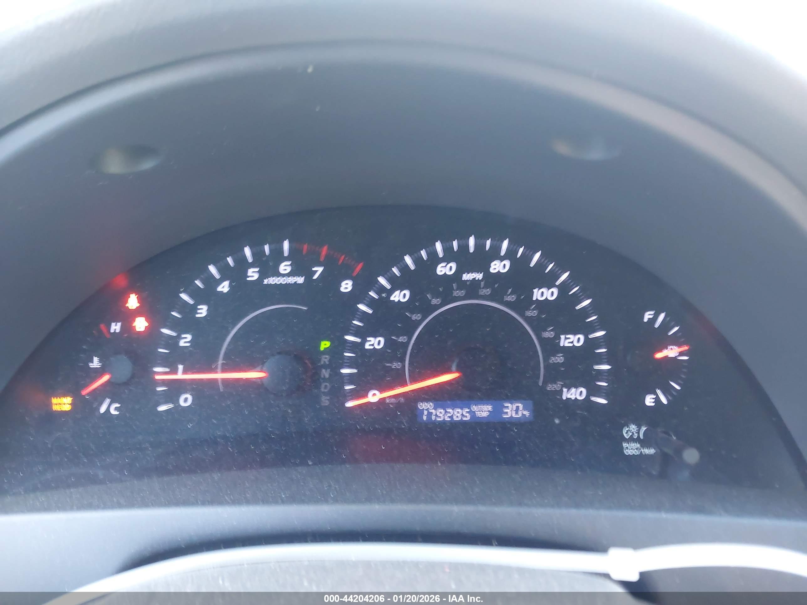 TOYOTA CAMRY image 7