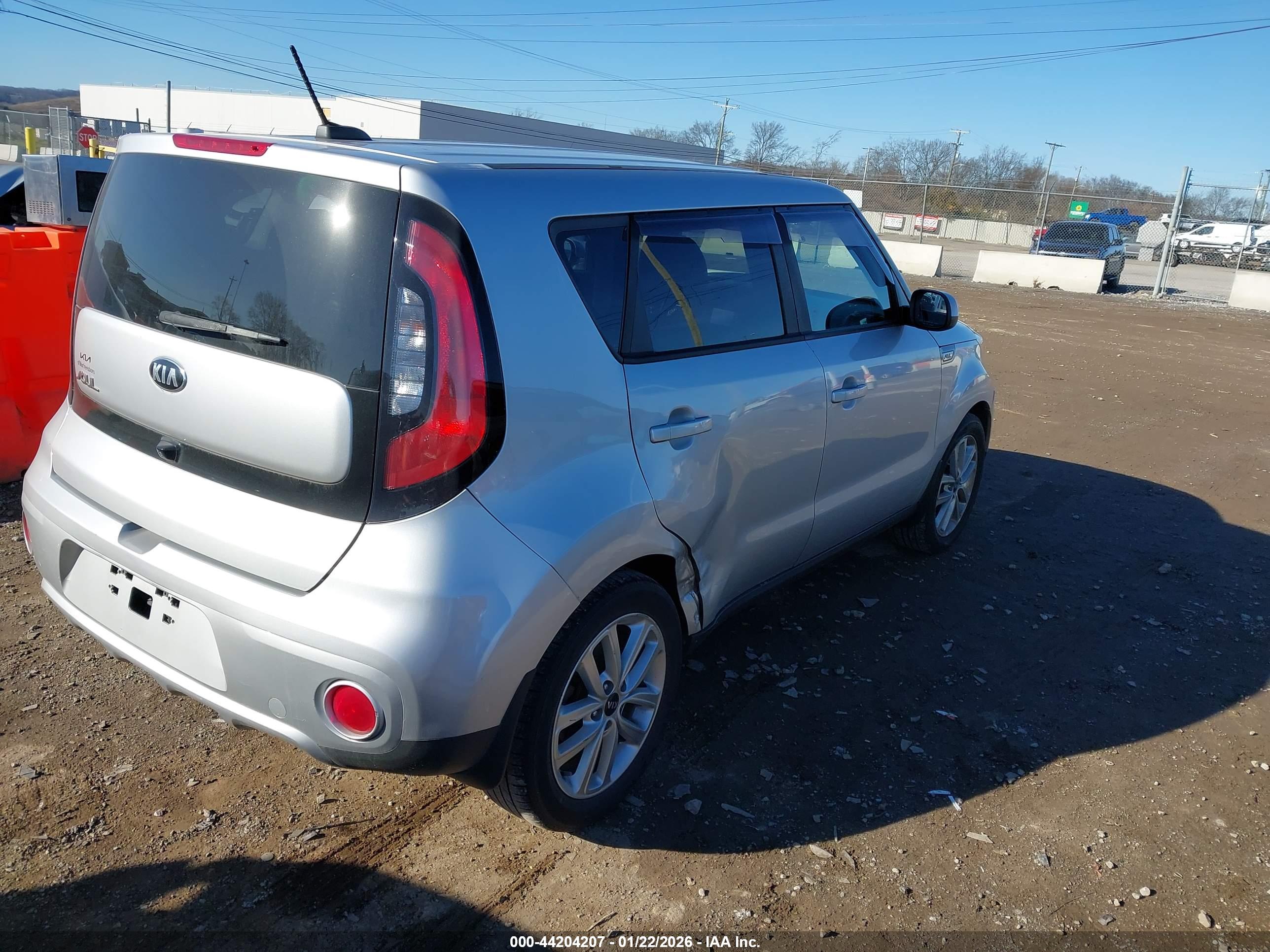 KIA SOUL image 4