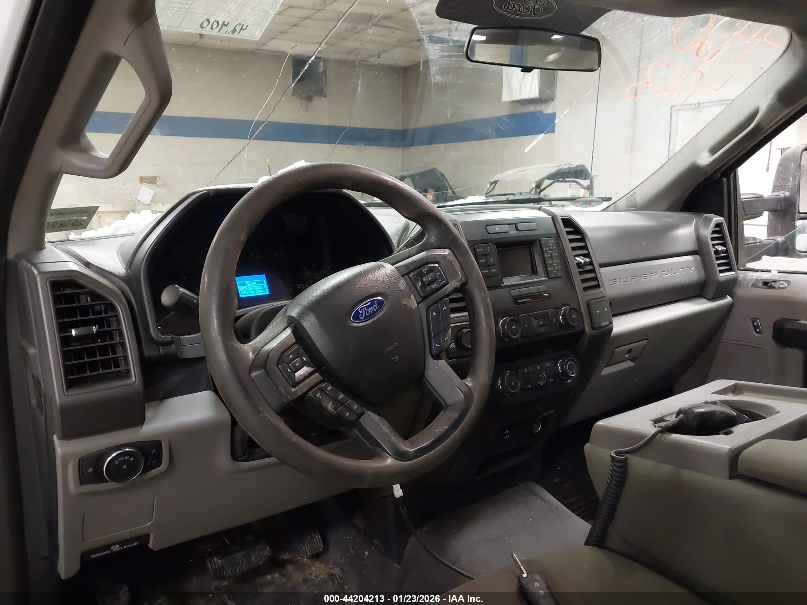 FORD F-350 image 7