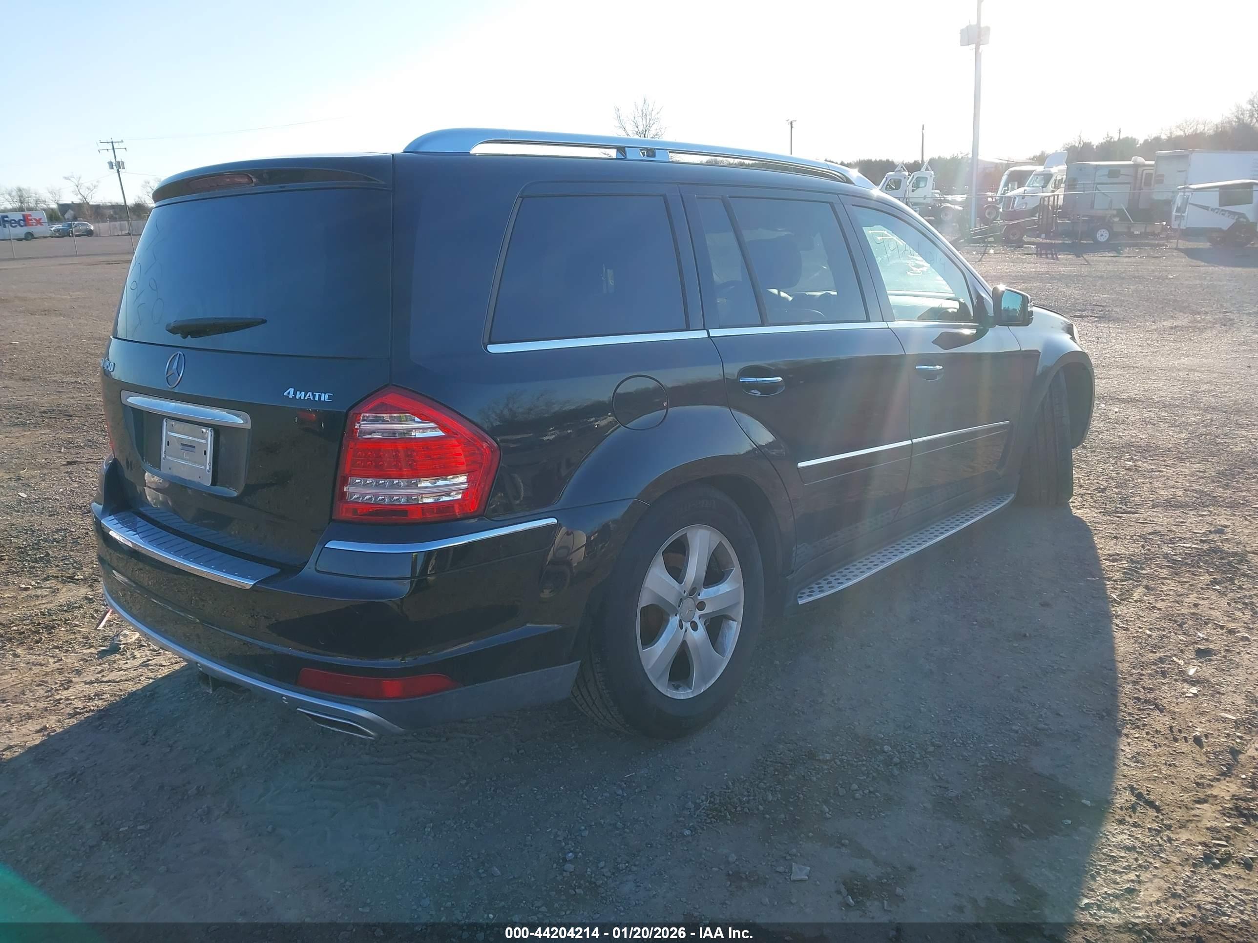 MERCEDES-BENZ GL image 4