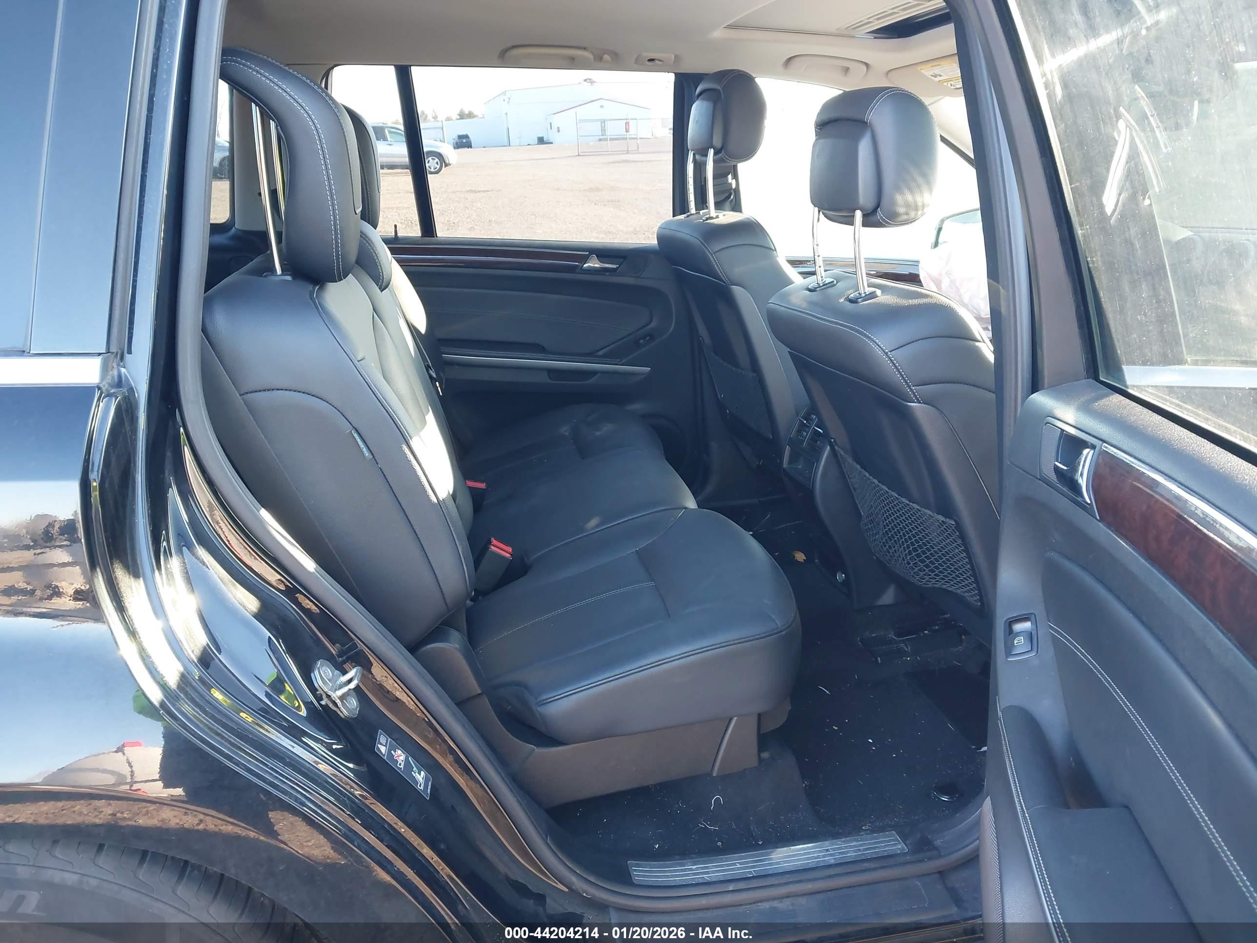 MERCEDES-BENZ GL image 8