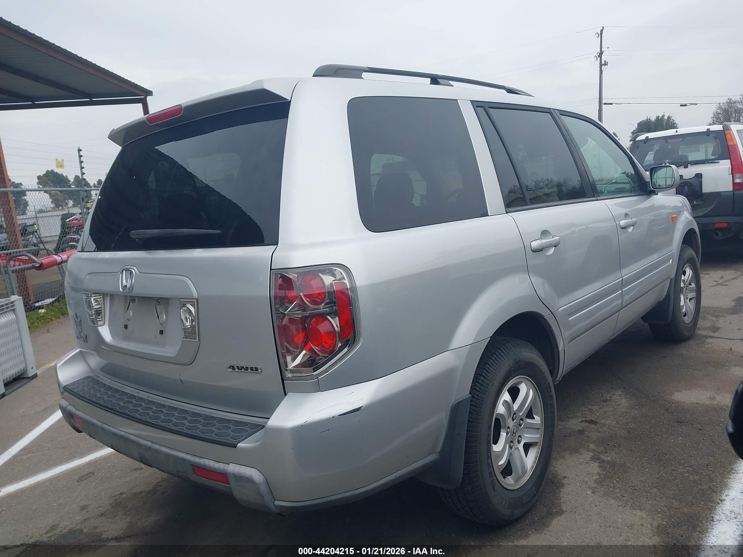 HONDA PILOT image 4