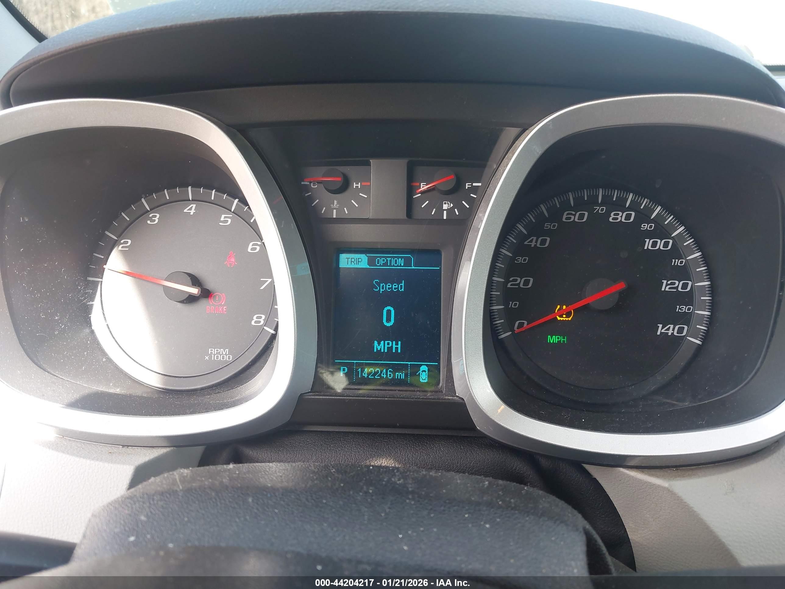 CHEVROLET EQUINOX image 7