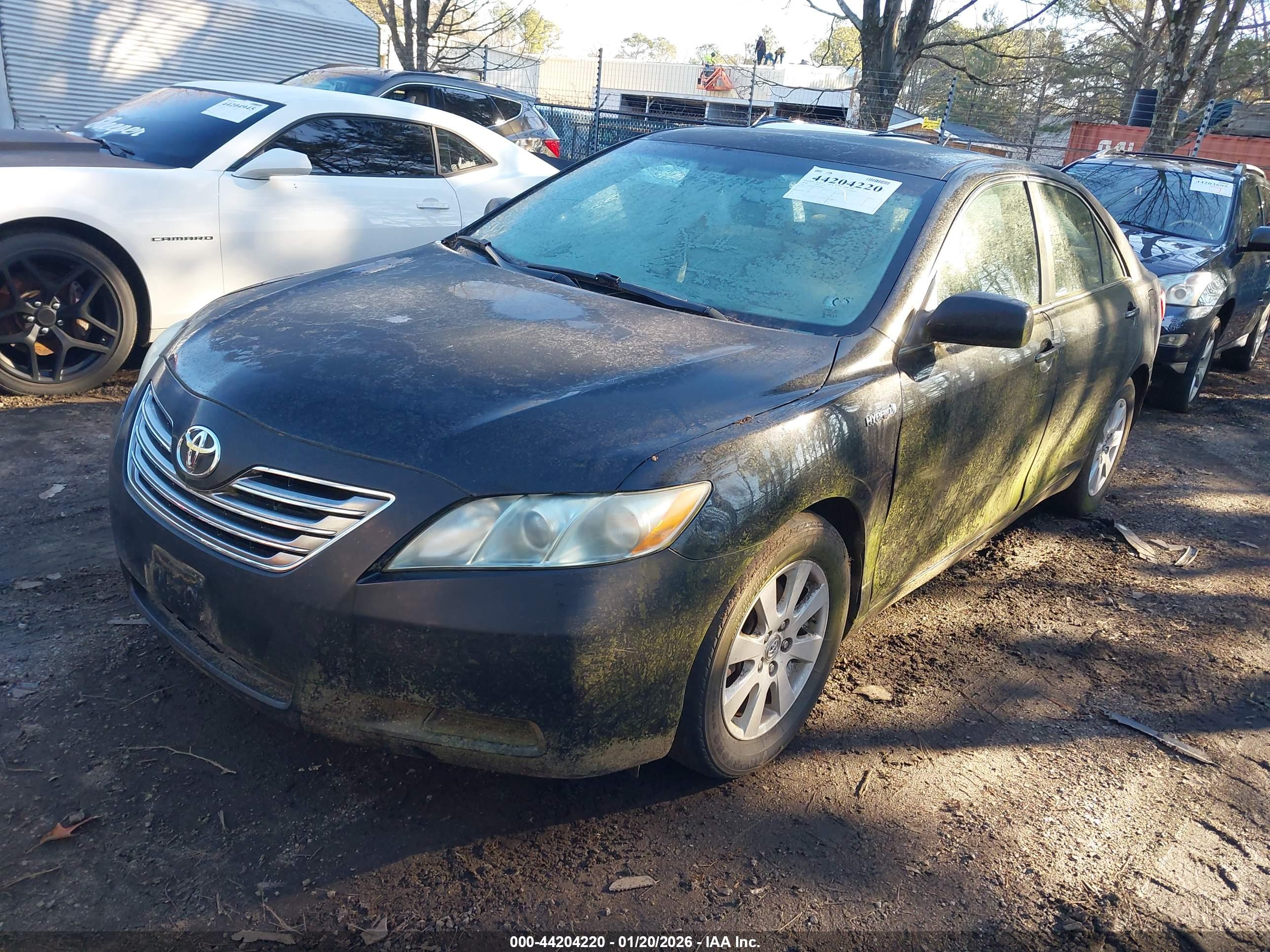 TOYOTA CAMRY image 2