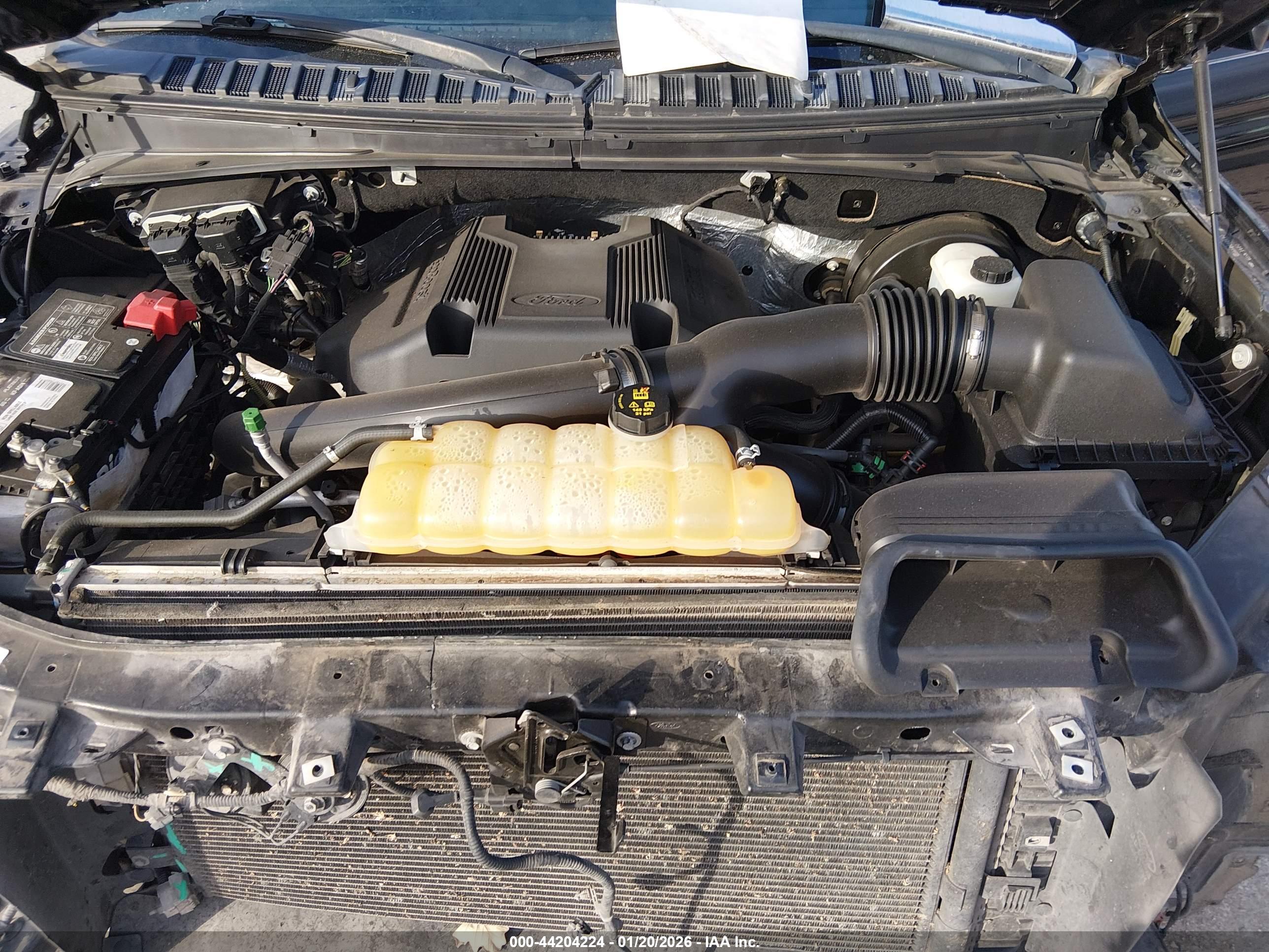 FORD EXPEDITION image 10