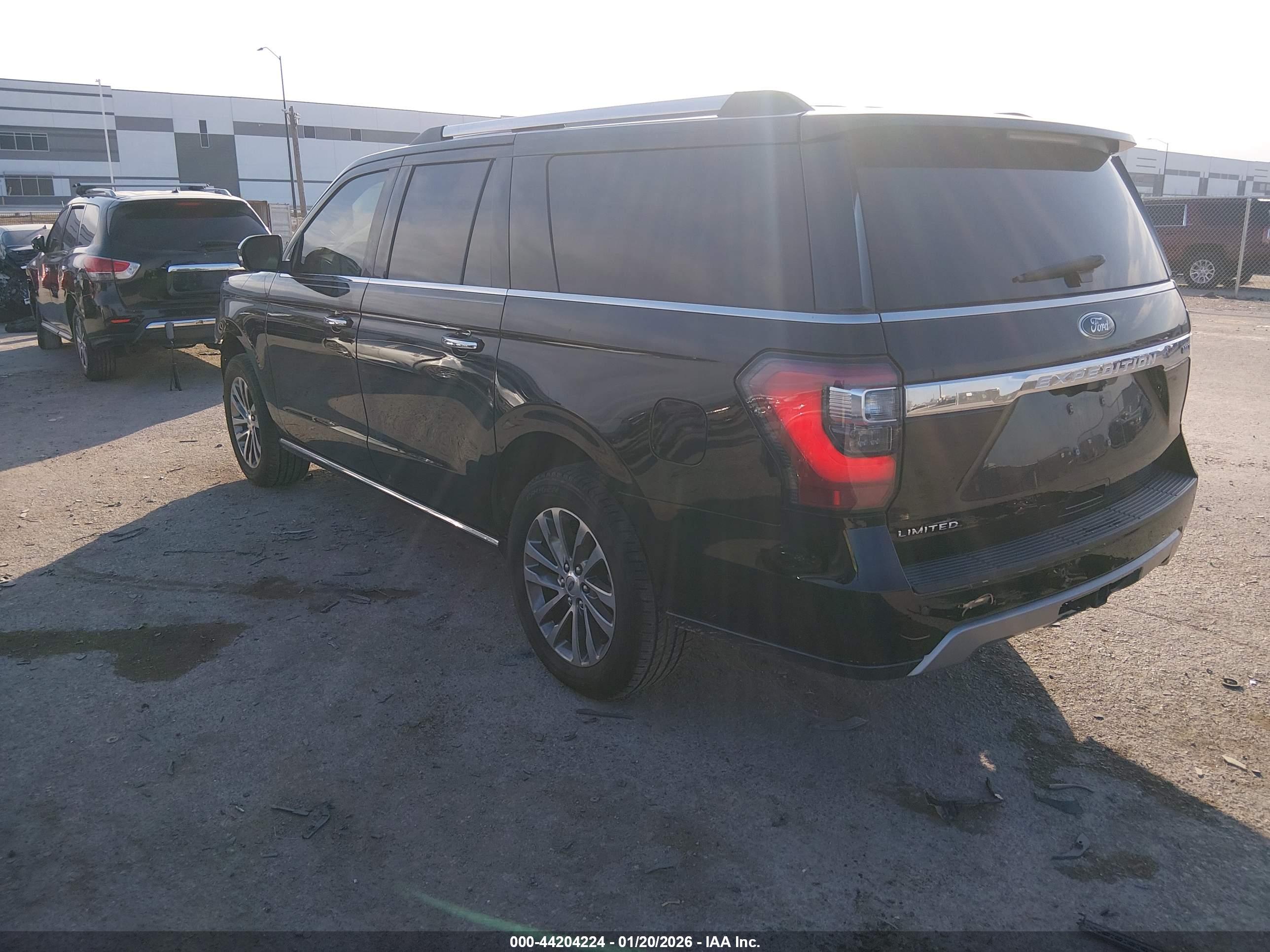 FORD EXPEDITION image 3