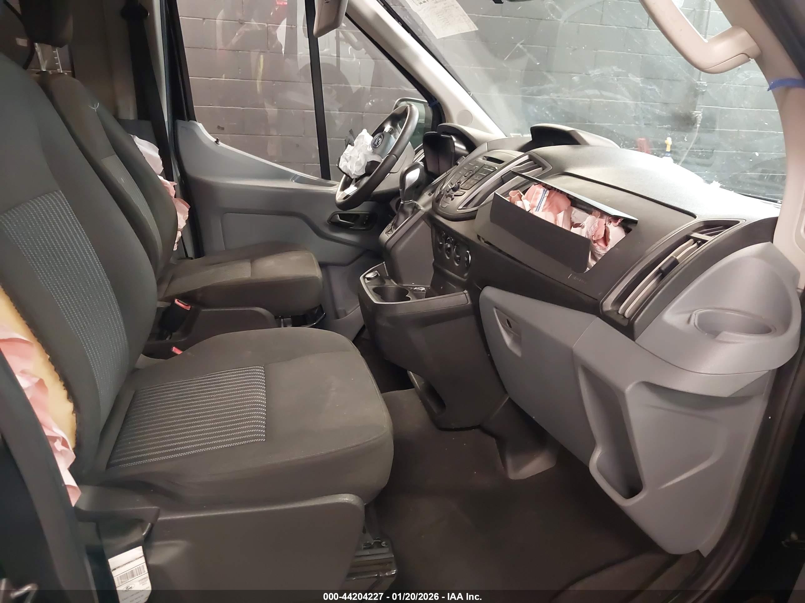 FORD TRANSIT-350 image 5
