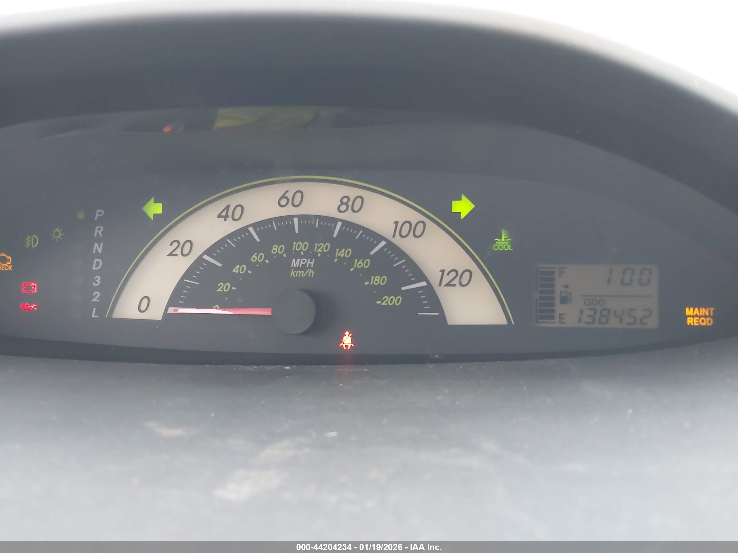TOYOTA YARIS image 7