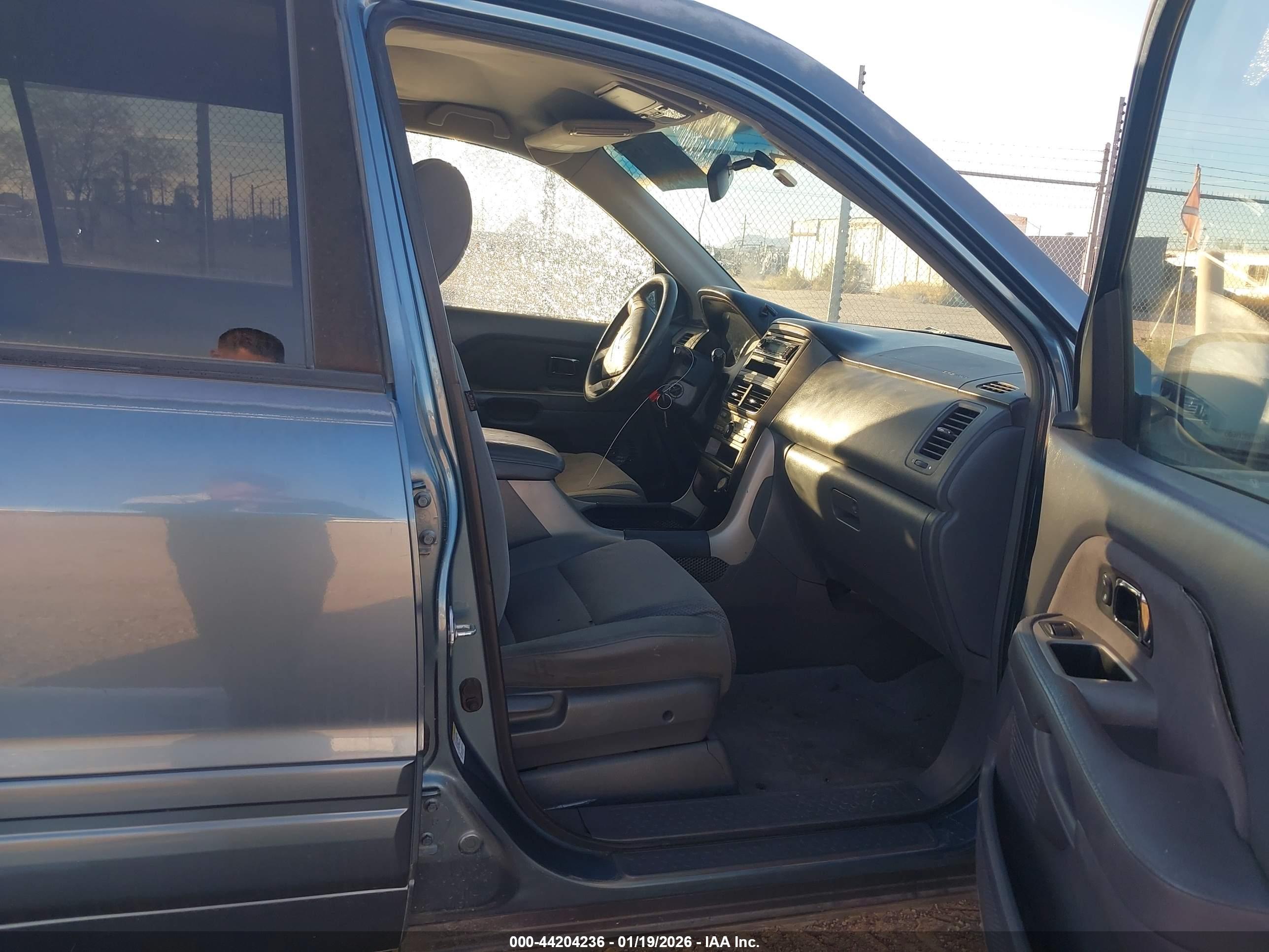 HONDA PILOT image 5