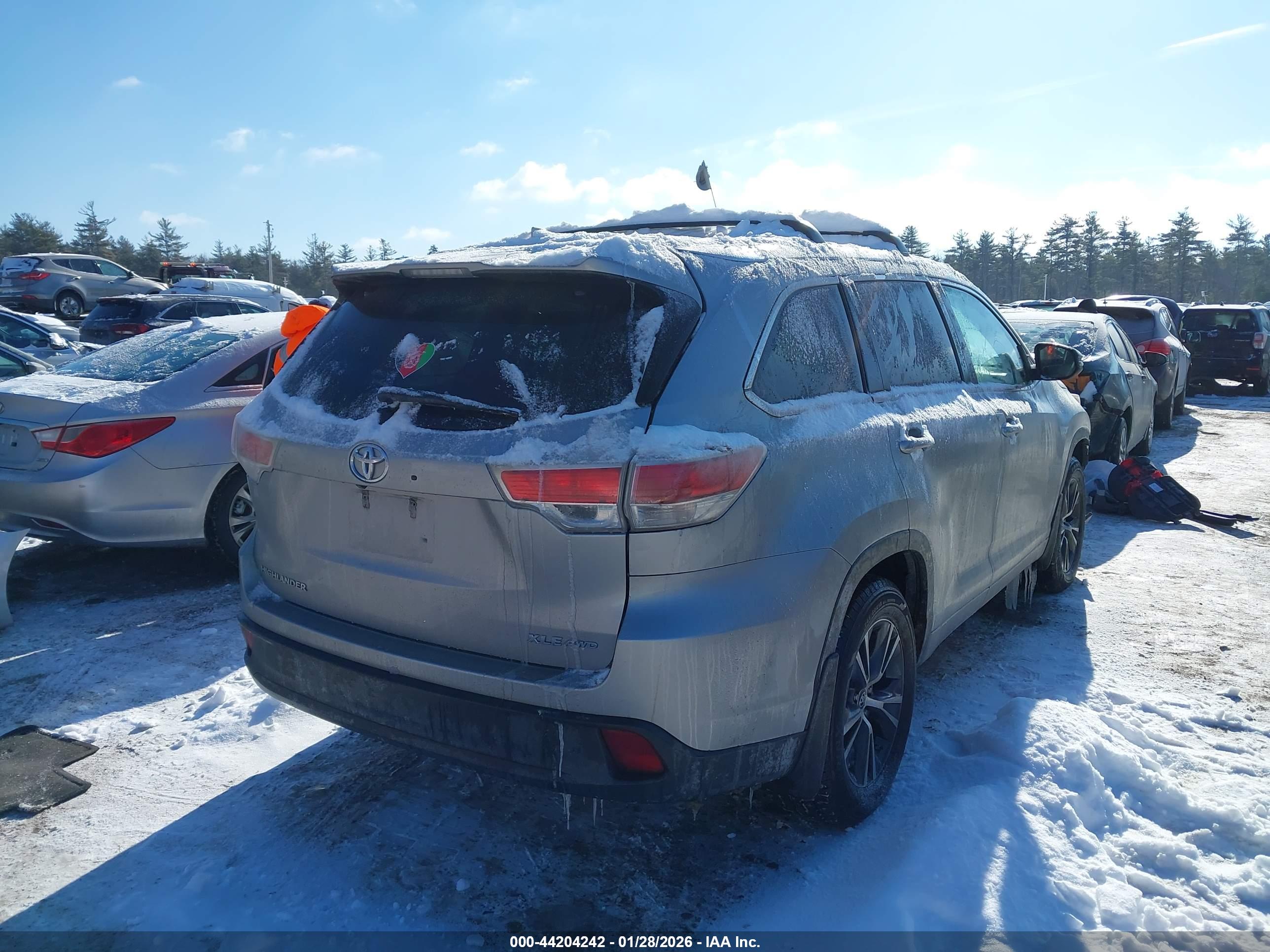 TOYOTA HIGHLANDER image 4